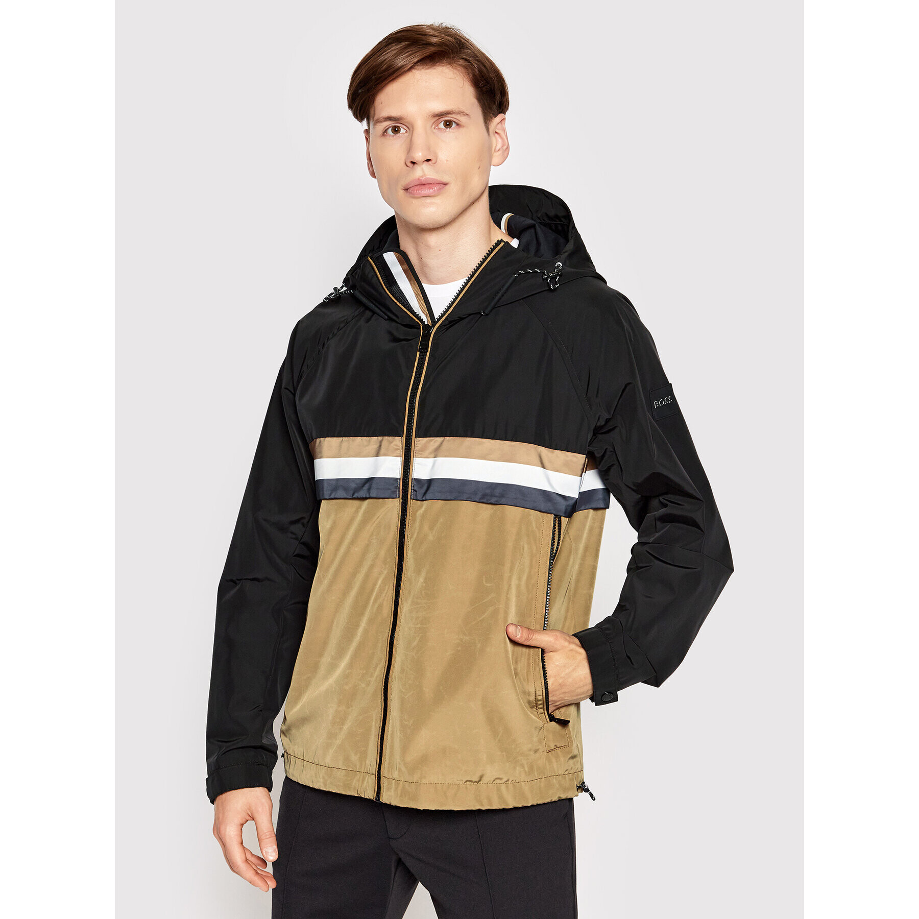 Boss Átmeneti kabát Jacke 50464306 Fekete Regular Fit - Pepit.hu