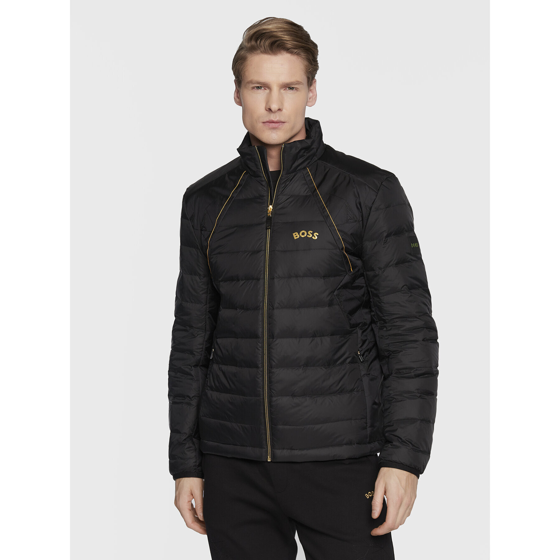 Boss Pehelykabát J_Sarek 50475011 Fekete Regular Fit - Pepit.hu