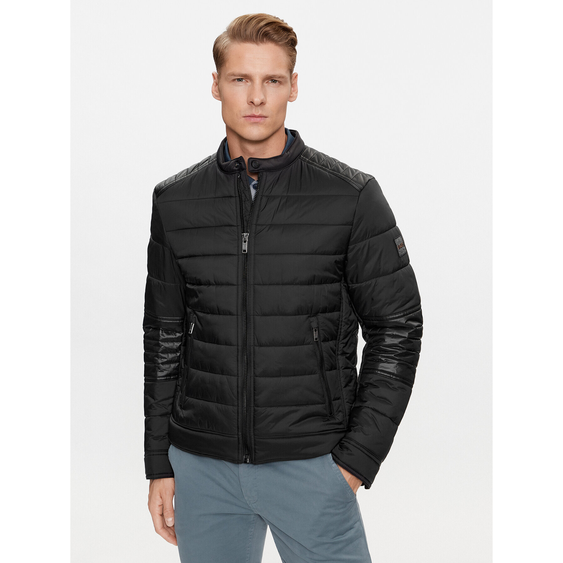 Boss Pehelykabát Orace 50498609 Fekete Regular Fit - Pepit.hu