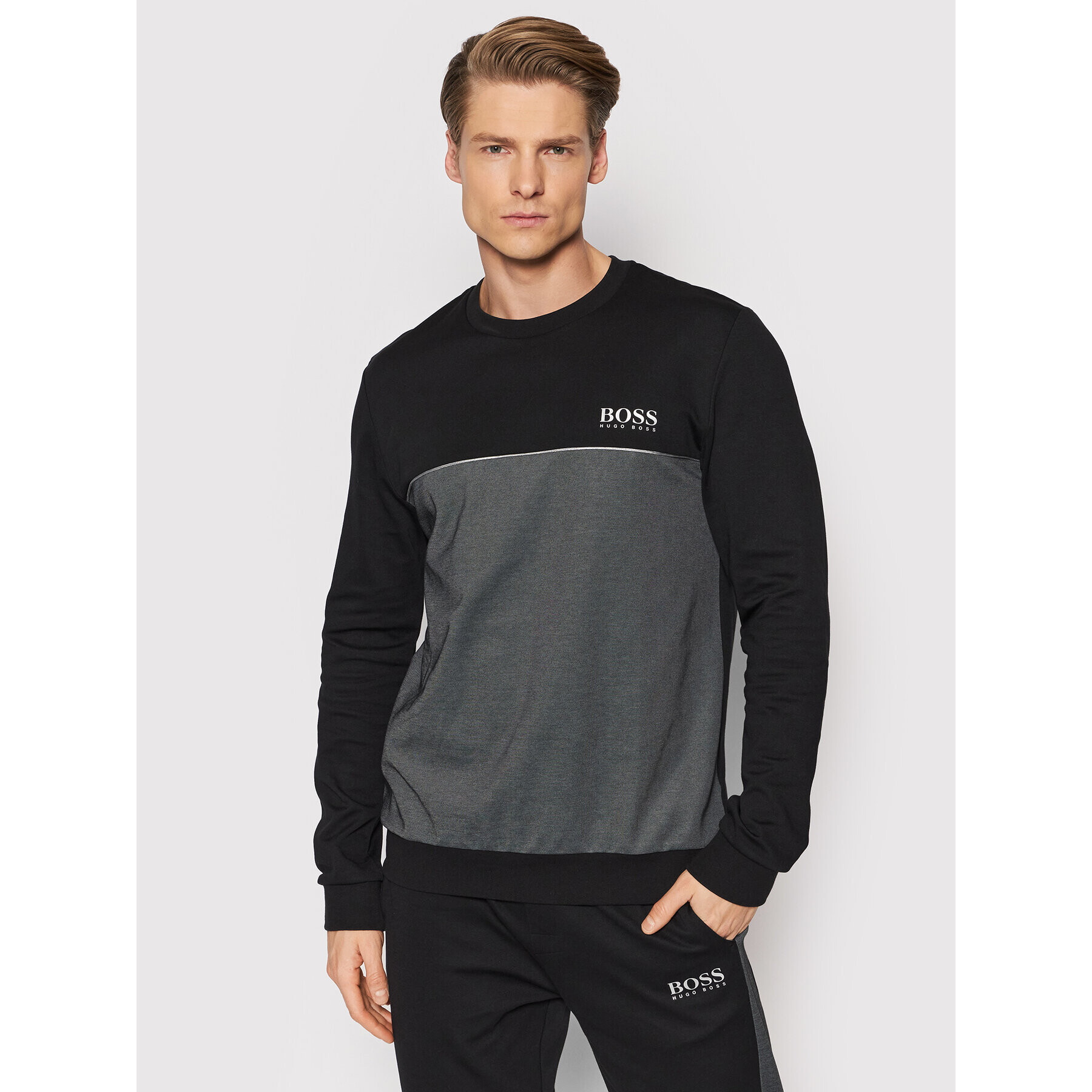 Boss Pulóver Tracksuit 50464908 Fekete Regular Fit - Pepit.hu