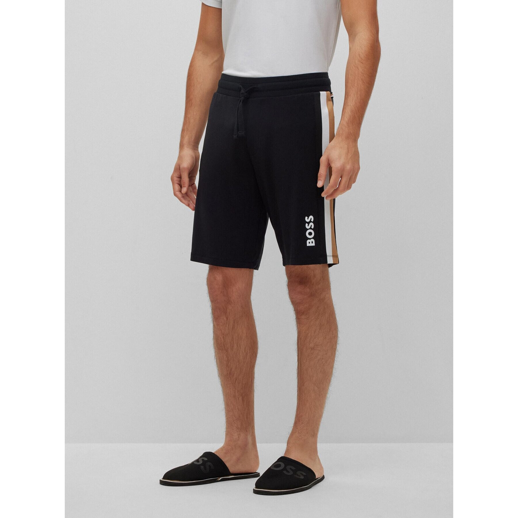 Boss Sport rövidnadrág Fashion 50491511 Fekete Regular Fit - Pepit.hu