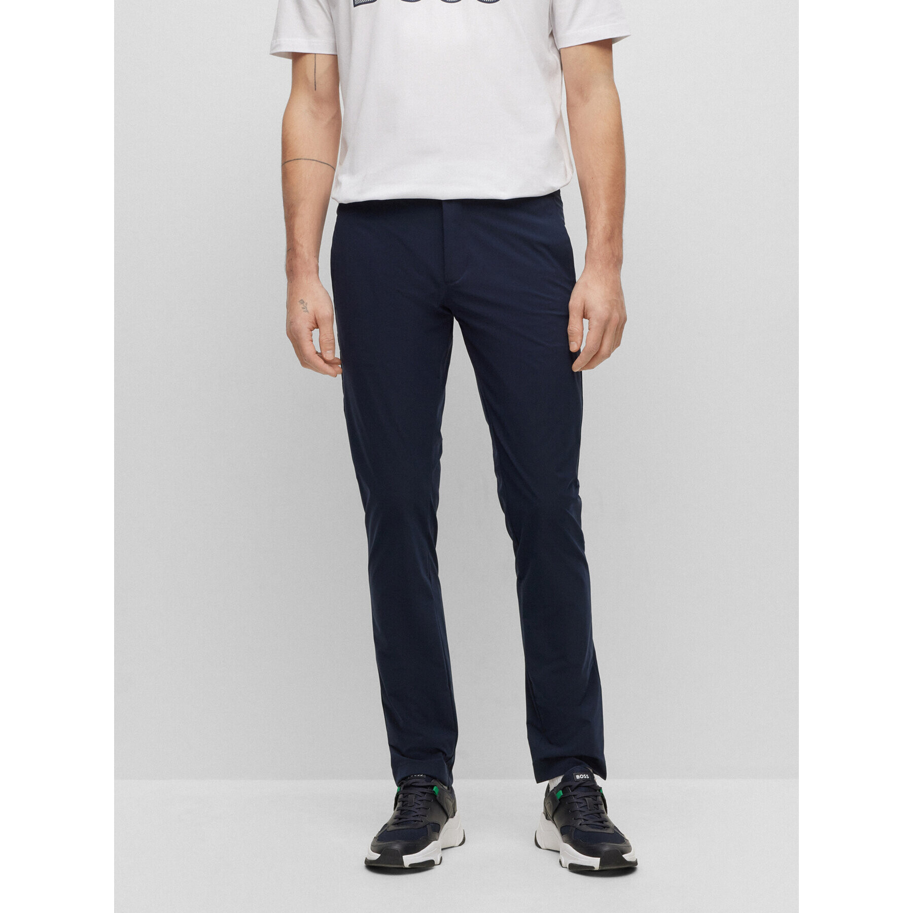 Boss Szövet nadrág 50487561 Sötétkék Slim Fit - Pepit.hu