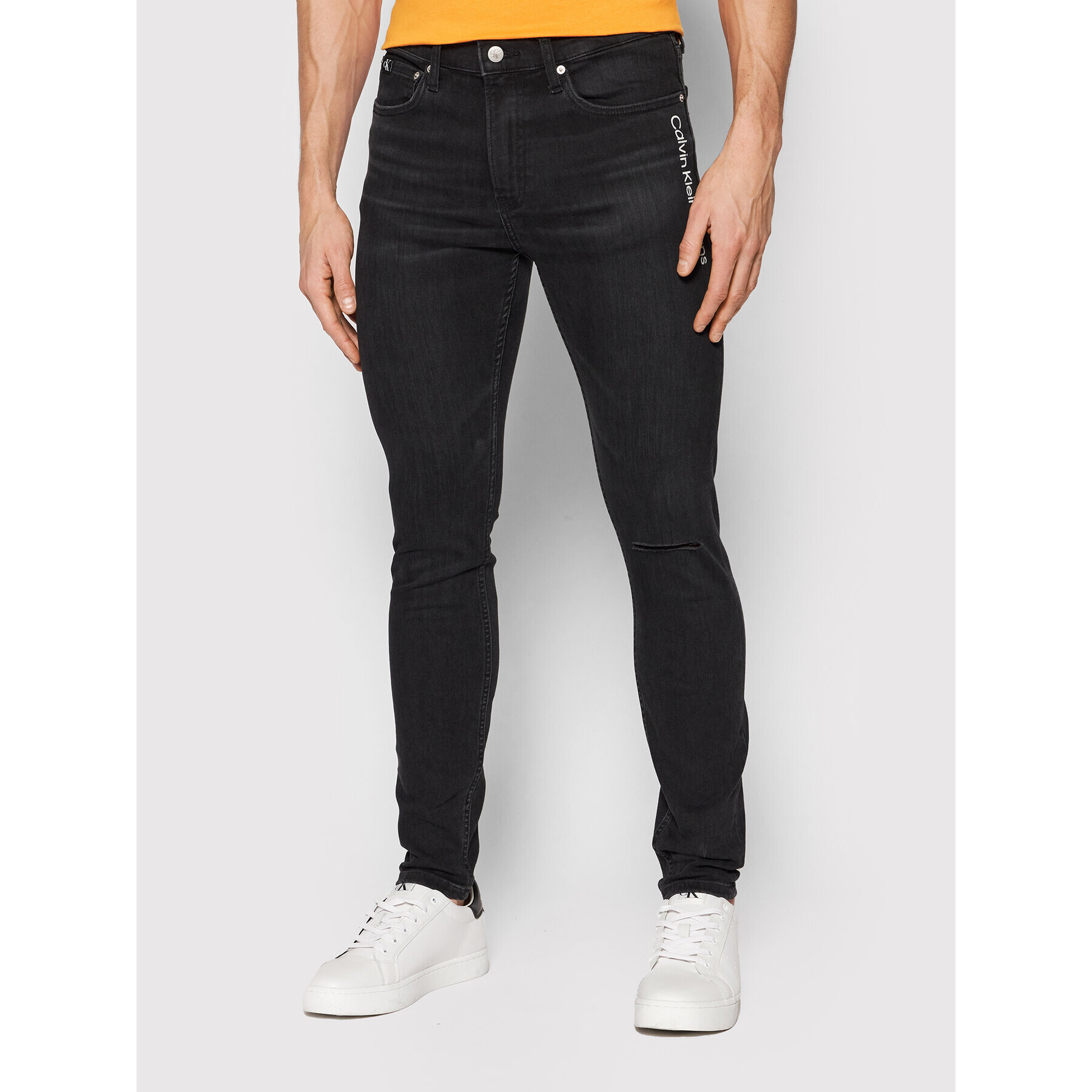 Calvin Klein Jeans Farmer J30J319804 Fekete Super Skinny Fit - Pepit.hu