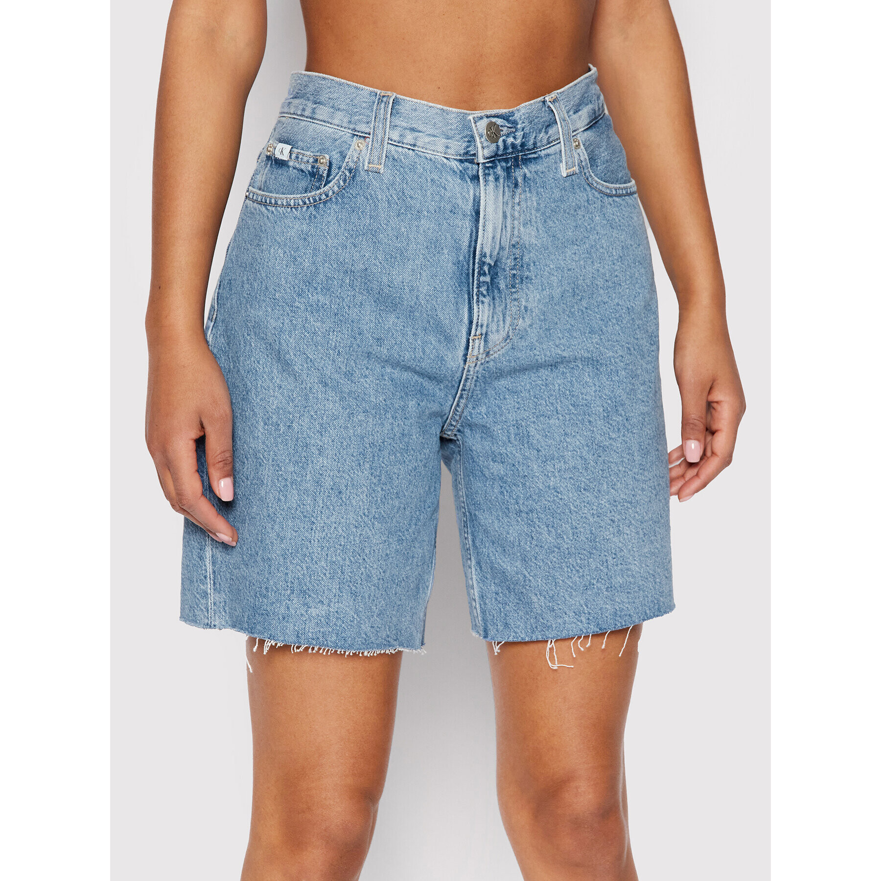 Calvin Klein Jeans Farmer rövidnadrág J20J218494 Kék Mom Fit - Pepit.hu