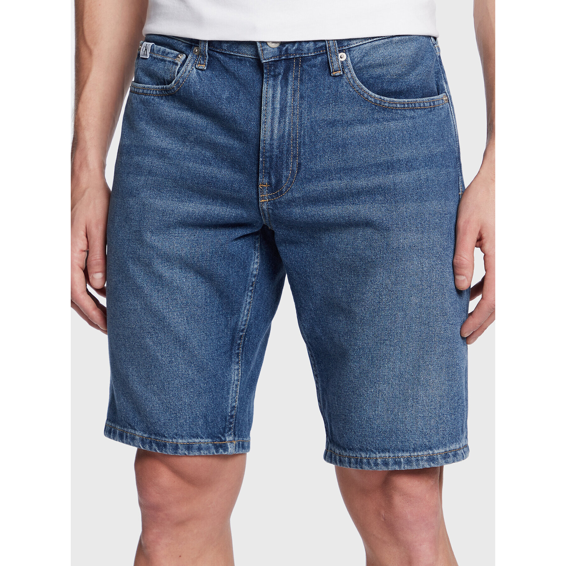 Calvin Klein Jeans Farmer rövidnadrág J30J322787 Kék Regular Fit - Pepit.hu