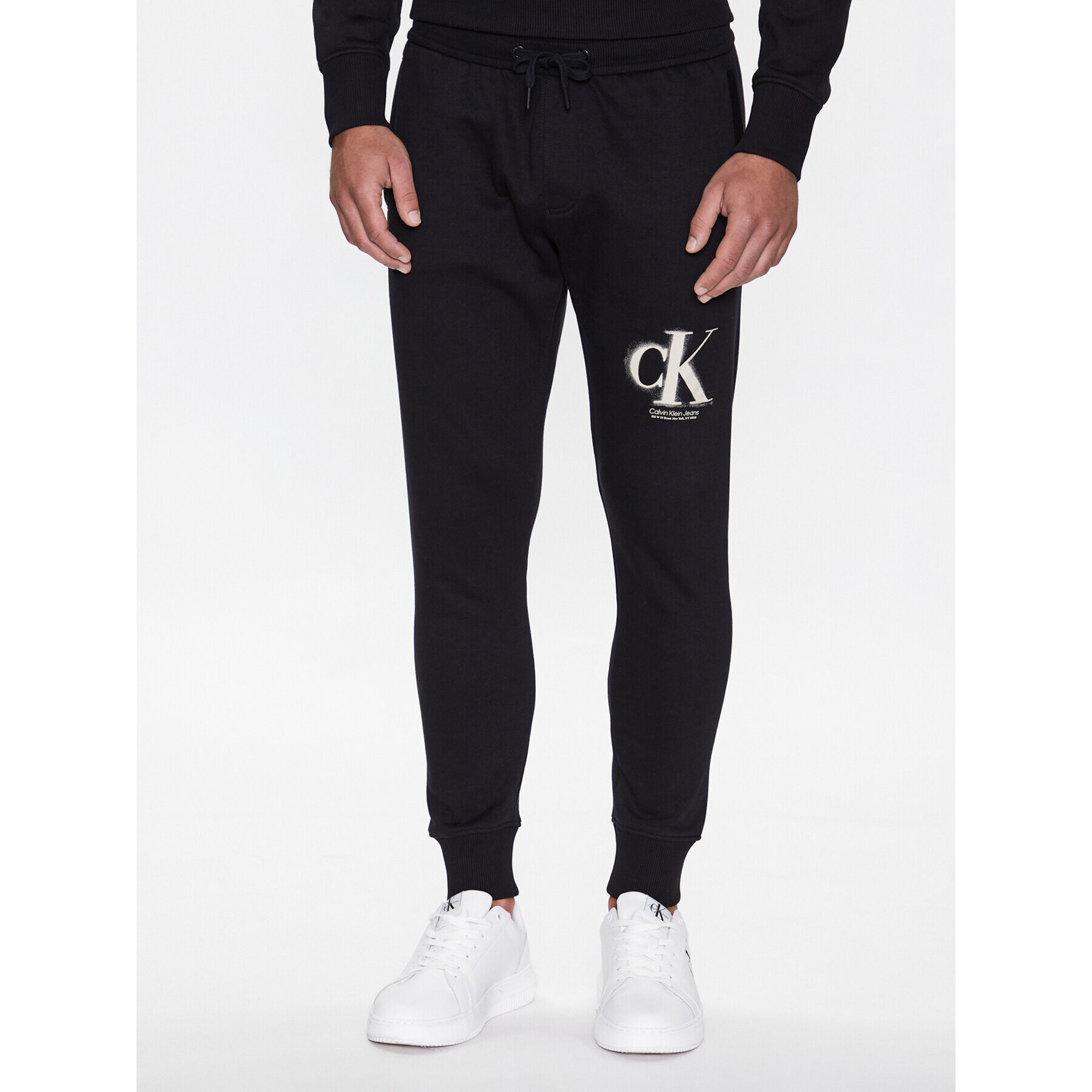 Calvin Klein Jeans Melegítő alsó J30J322917 Fekete Regular Fit - Pepit.hu