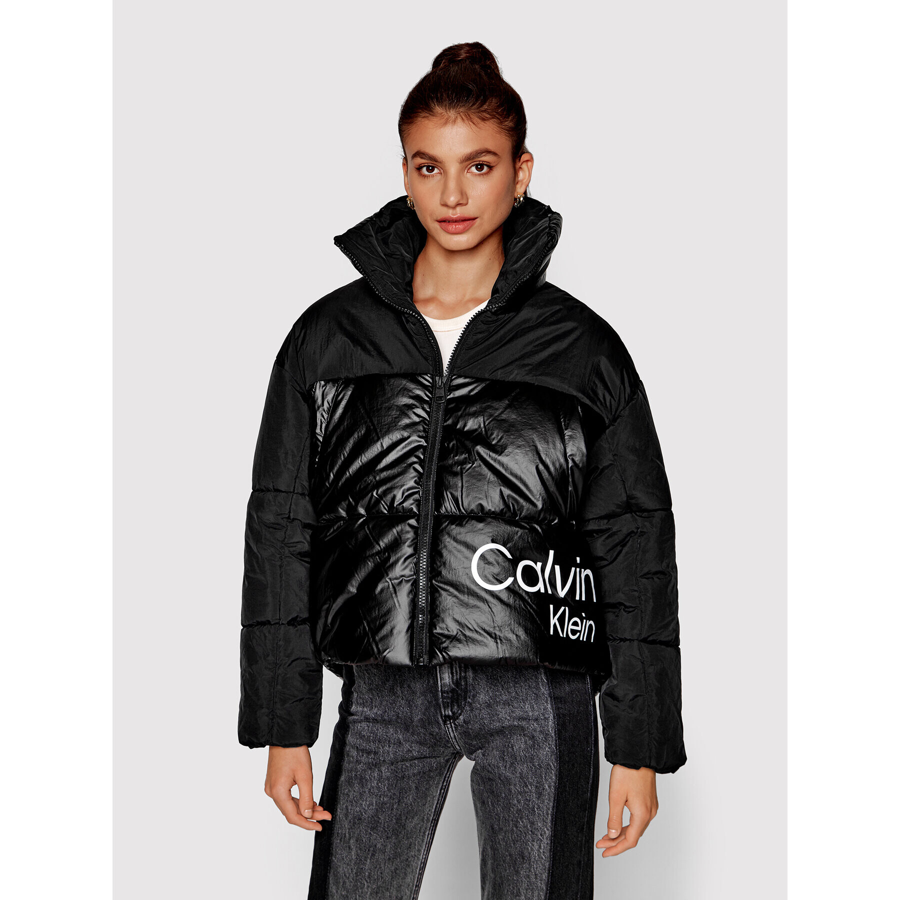 Calvin Klein Jeans Pehelykabát J20J219010 Fekete Regular Fit - Pepit.hu