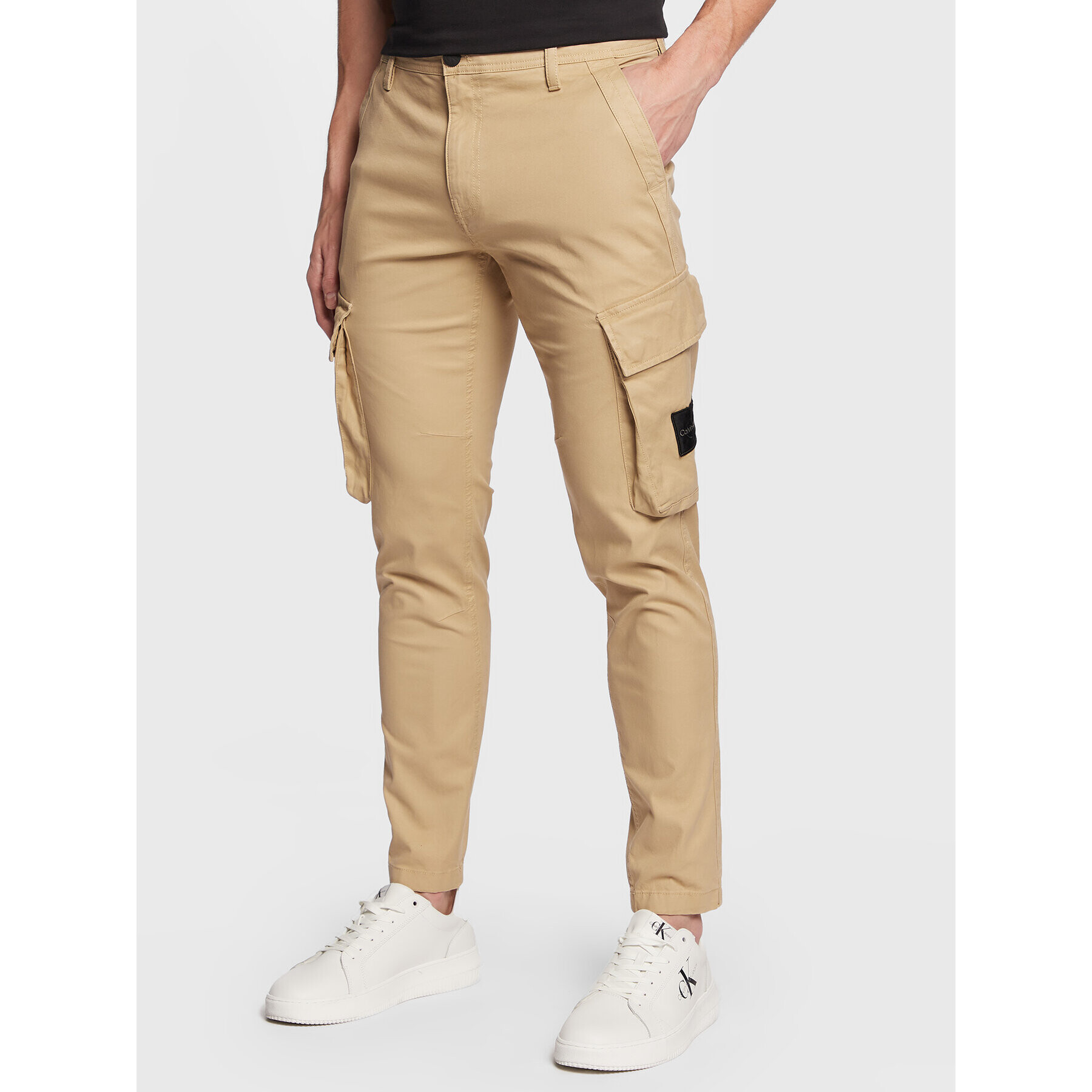 Calvin Klein Jeans Szövet nadrág J30J322043 Bézs Regular Fit - Pepit.hu