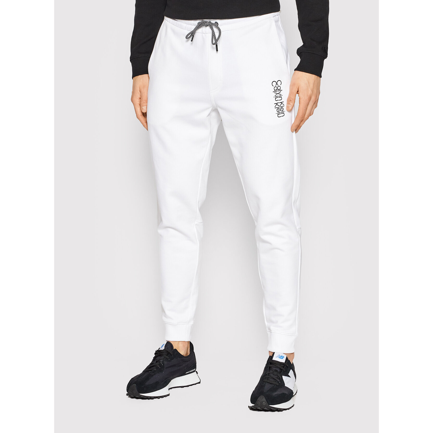 Calvin Klein Melegítő alsó Mirrored Logo K10K108938 Fehér Regular Fit - Pepit.hu