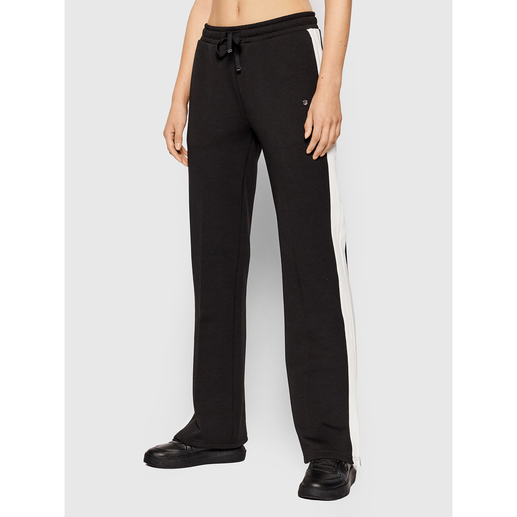 Calvin Klein Melegítő alsó Ottoman Colour Block K20K203277 Fekete Relaxed Fit - Pepit.hu