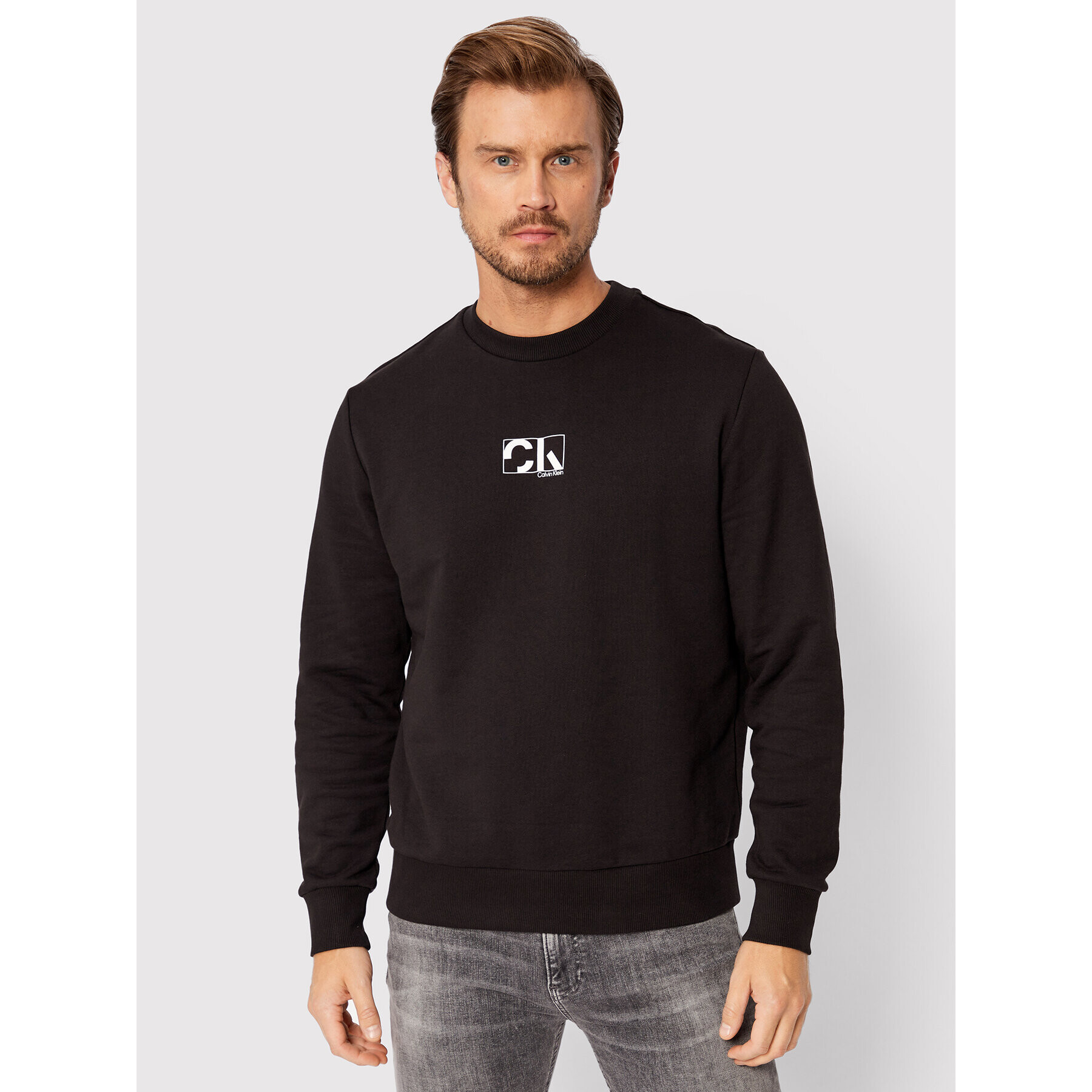 Calvin Klein Pulóver Graphic Box Logo K10K109718 Fekete Regular Fit - Pepit.hu