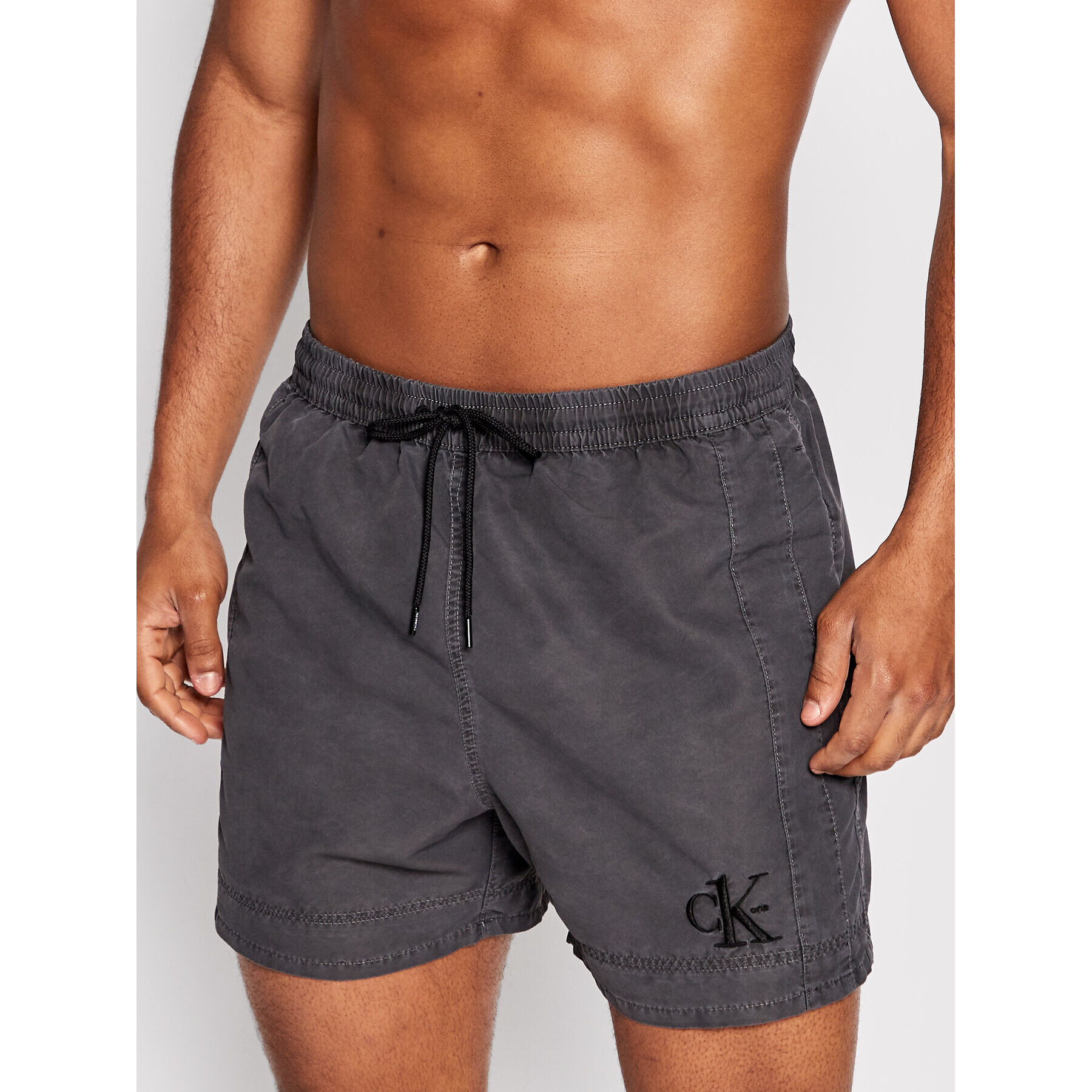 Calvin Klein Swimwear Úszónadrág KM0KM00742 Fekete Regular Fit - Pepit.hu