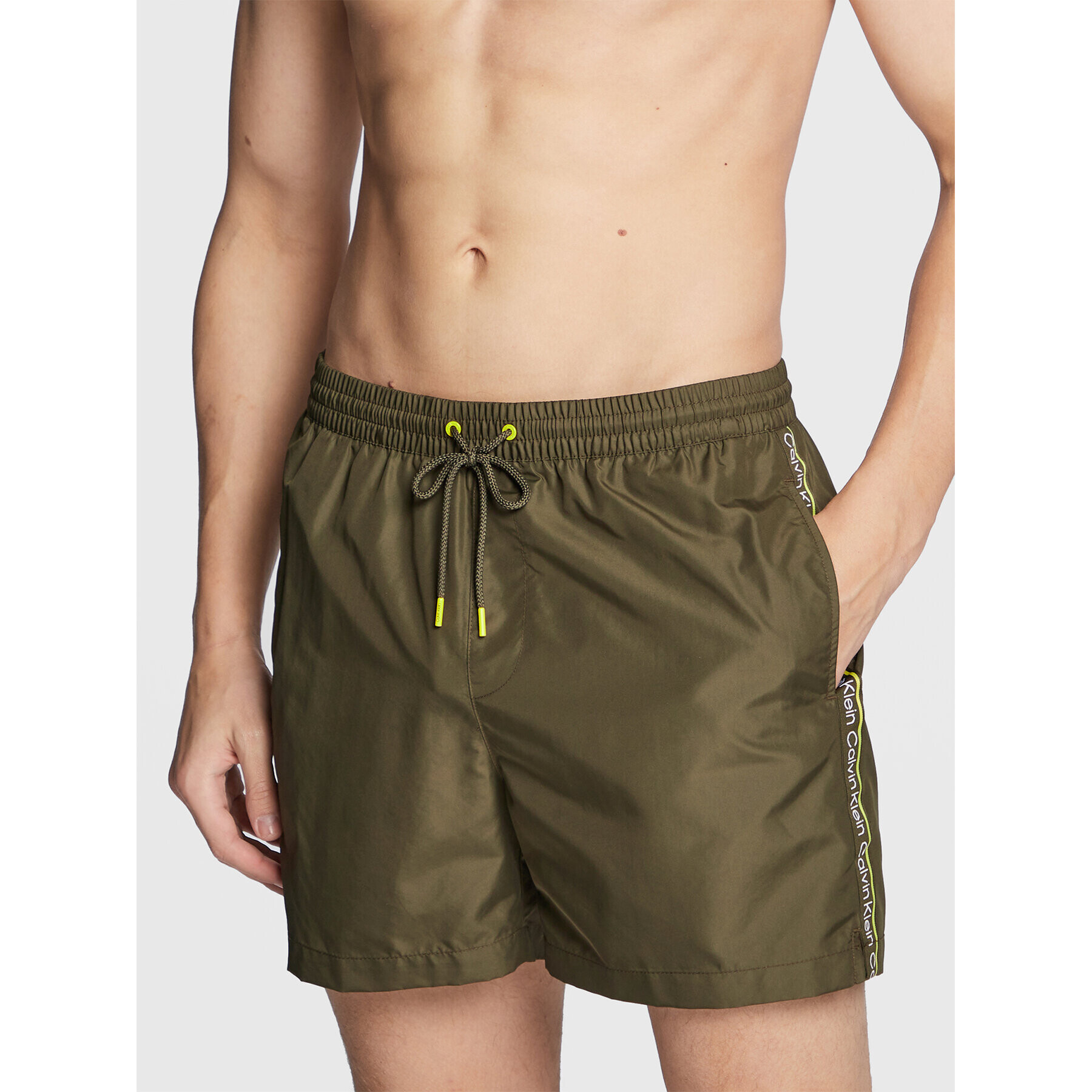 Calvin Klein Swimwear Úszónadrág KM0KM00789 Khaki Regular Fit - Pepit.hu