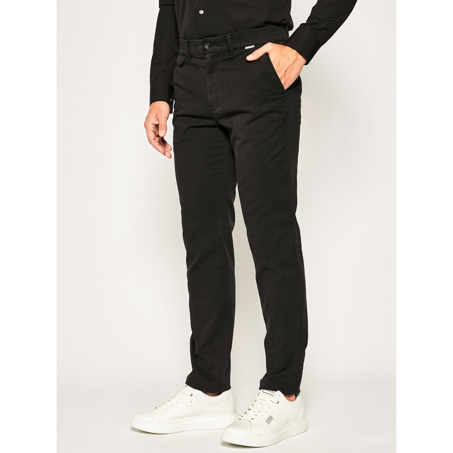 Calvin Klein Szövet nadrág Garmen Dye K10K104974 Fekete Slim Fit - Pepit.hu