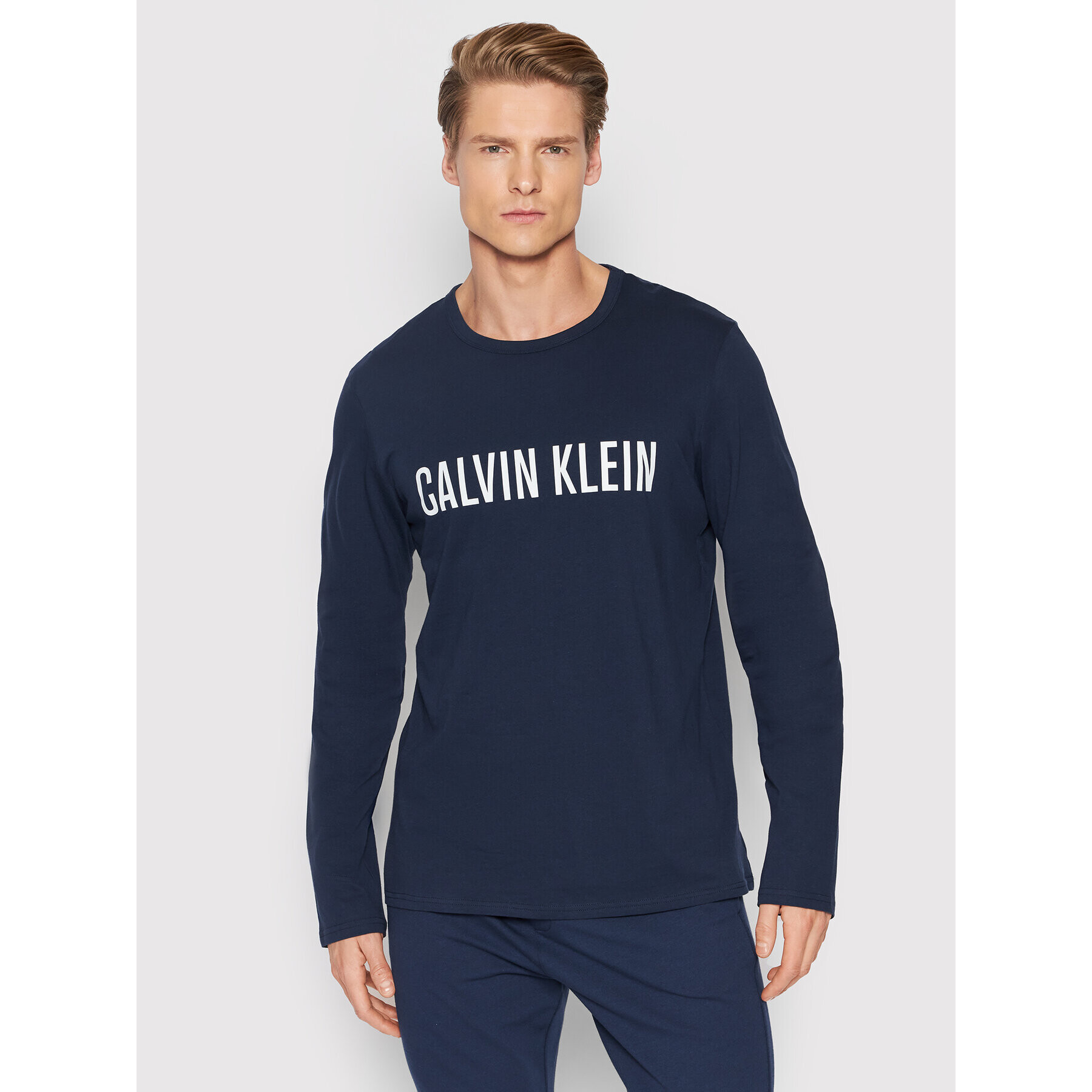 Calvin Klein Underwear Pizsama felső Crew 000NM1958E Sötétkék Regular Fit - Pepit.hu