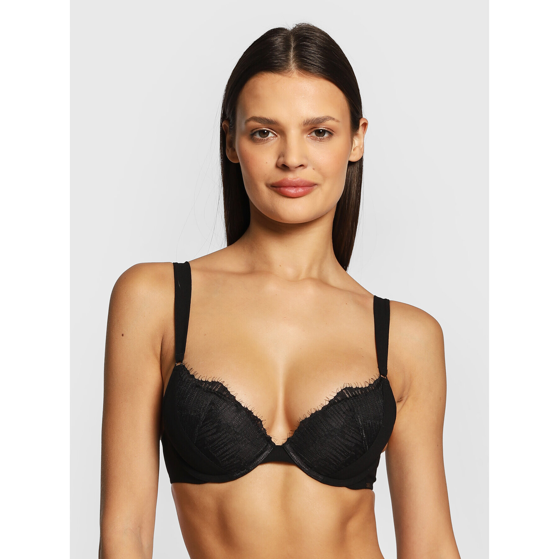 Calvin Klein Underwear Push up melltartó 000QF6953E Fekete - Pepit.hu