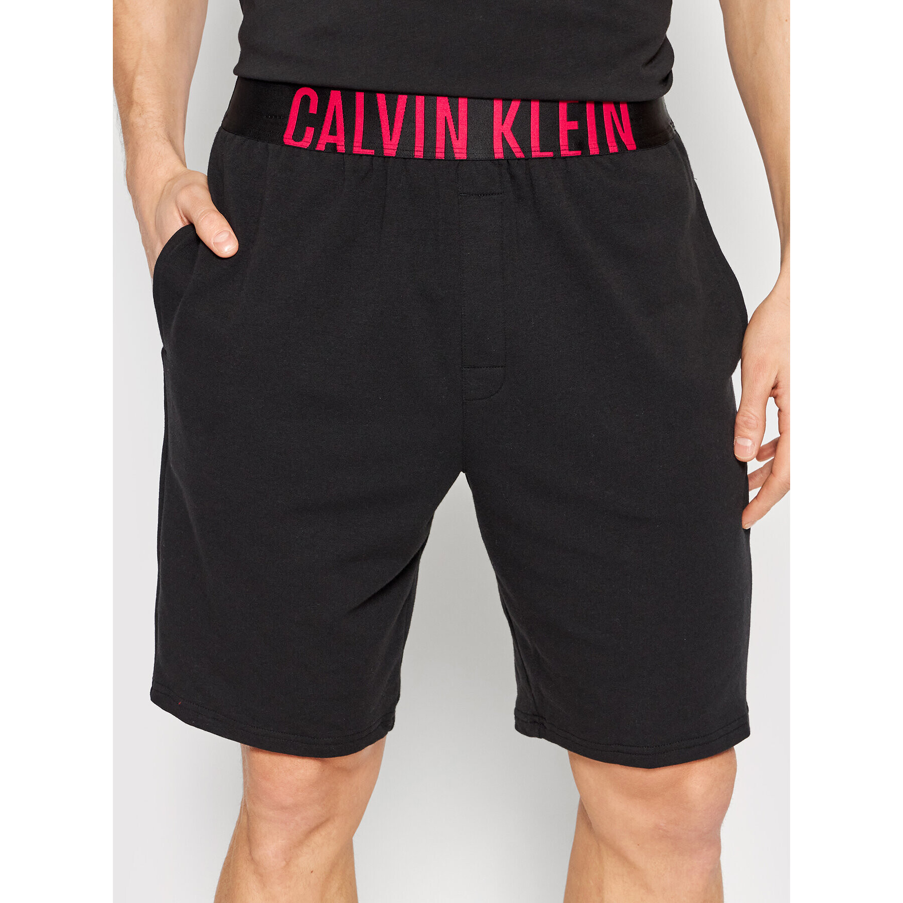 Calvin Klein Underwear Rövid pizsama nadrág 000NM1962E Fekete Regular Fit - Pepit.hu