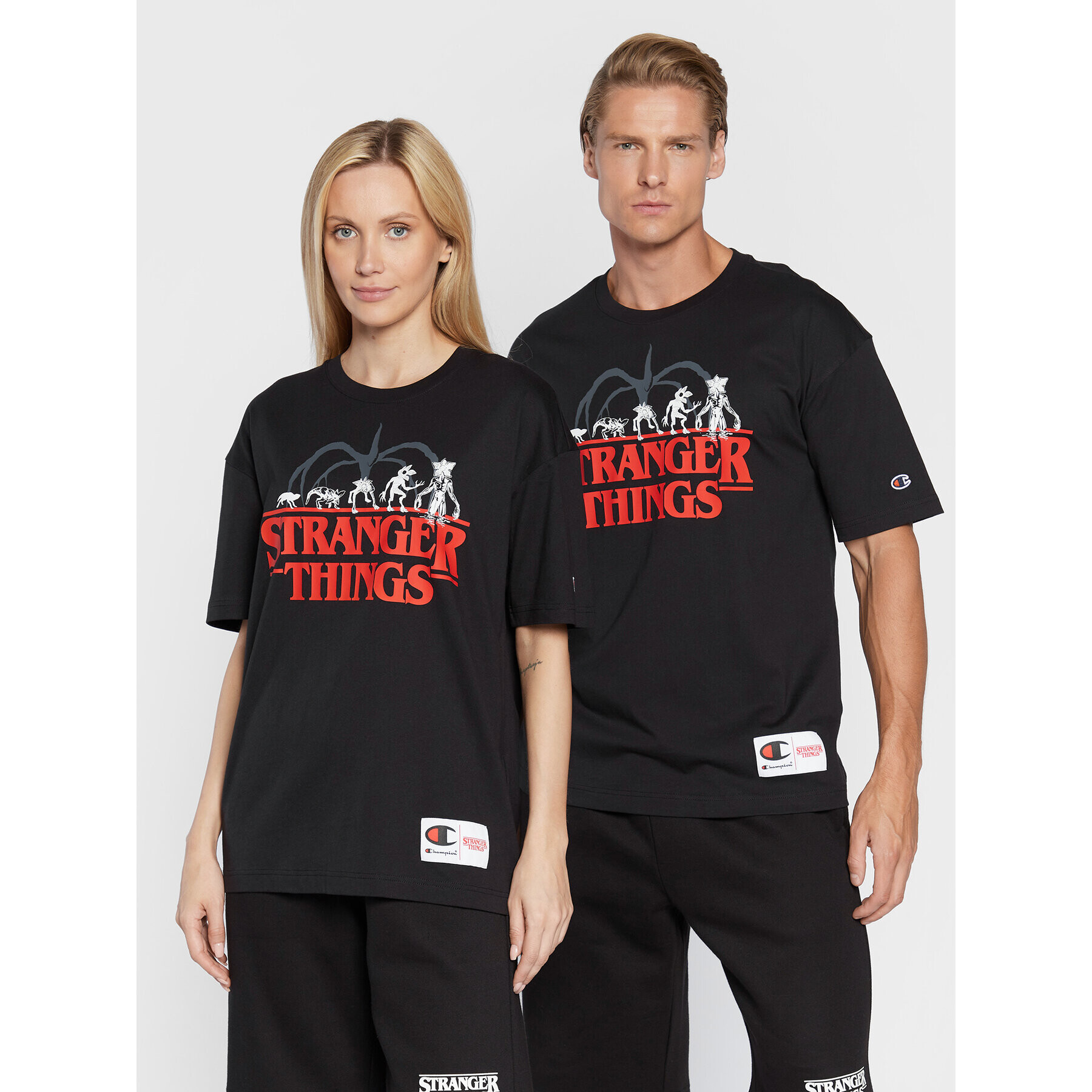 Champion Póló STRANGER THINGS Unisex 217791 Fekete Custom Fit - Pepit.hu