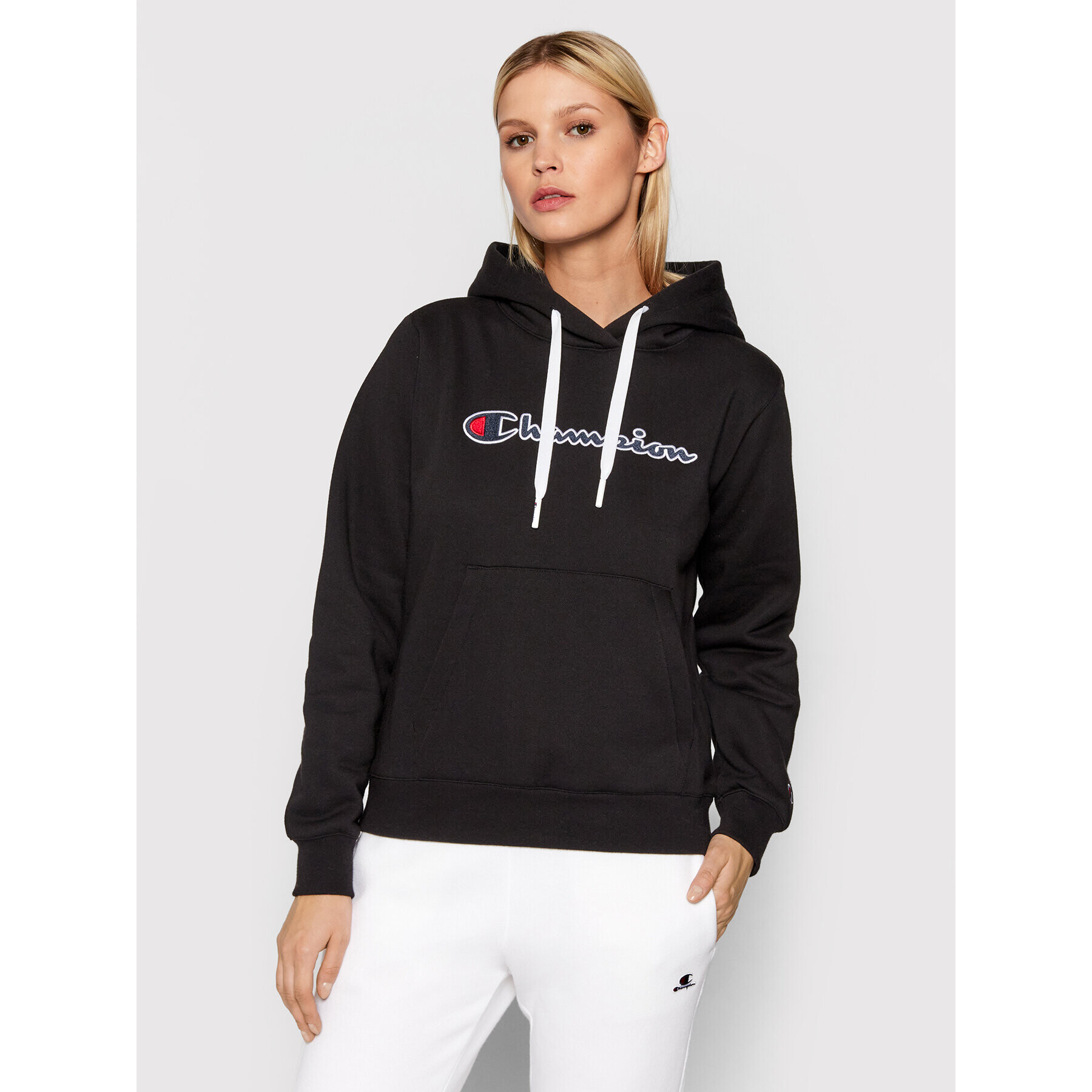 Champion Pulóver Blend Script Logo 114461 Fekete Regular Fit - Pepit.hu