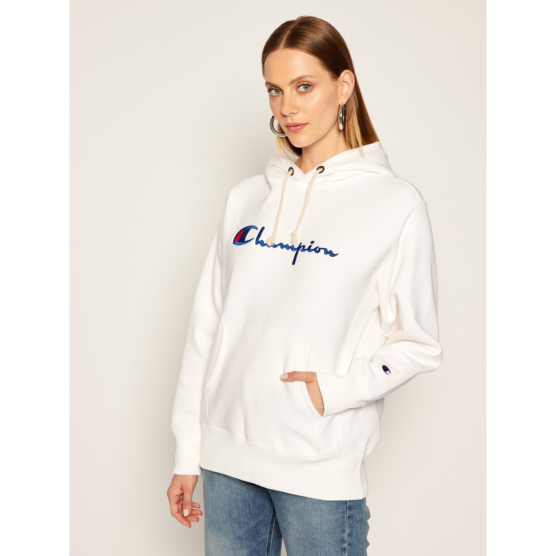 Champion Pulóver Script Logo 113794 Fehér Regular Fit - Pepit.hu