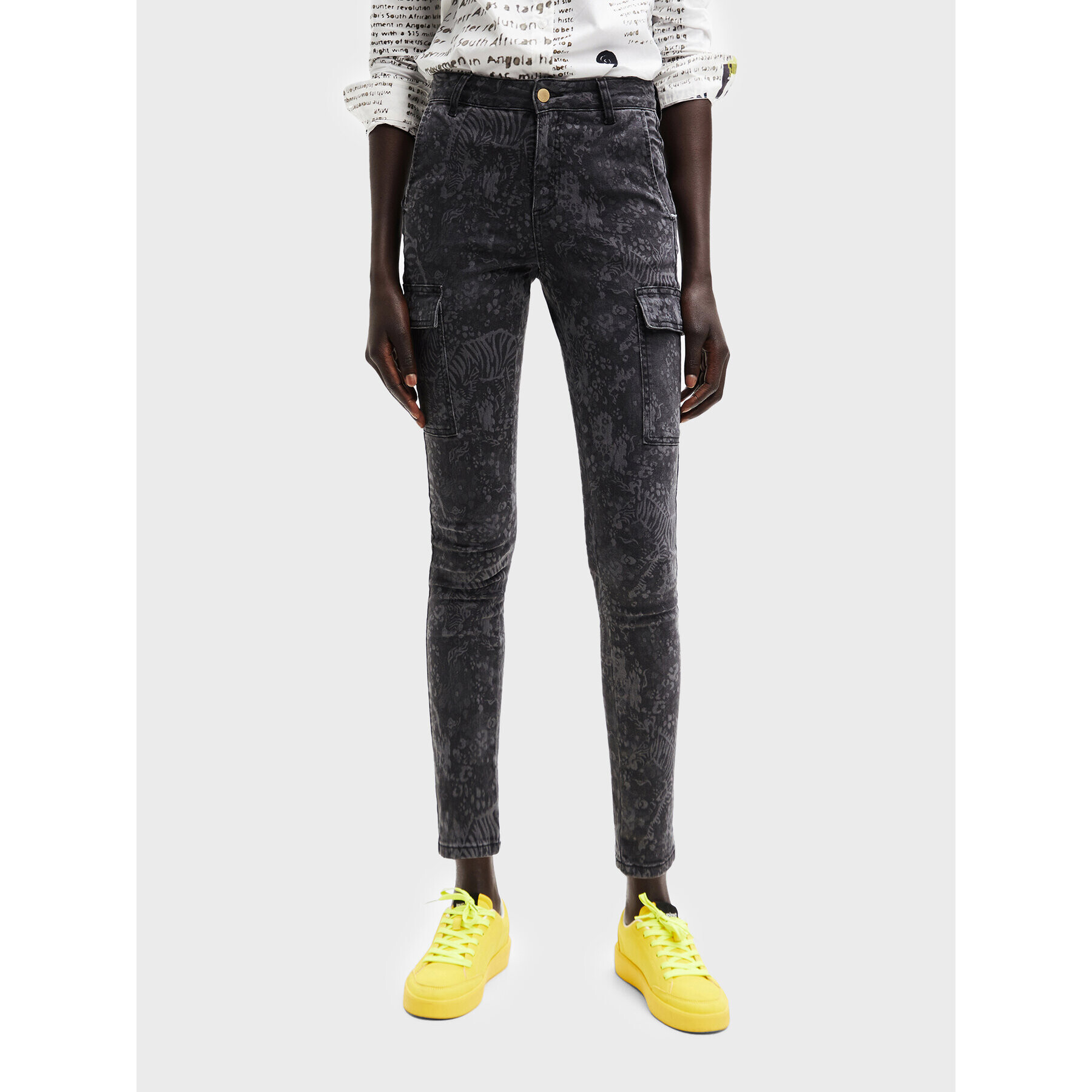 Desigual Farmer 22WWDD18 Fekete Skinny Fit - Pepit.hu