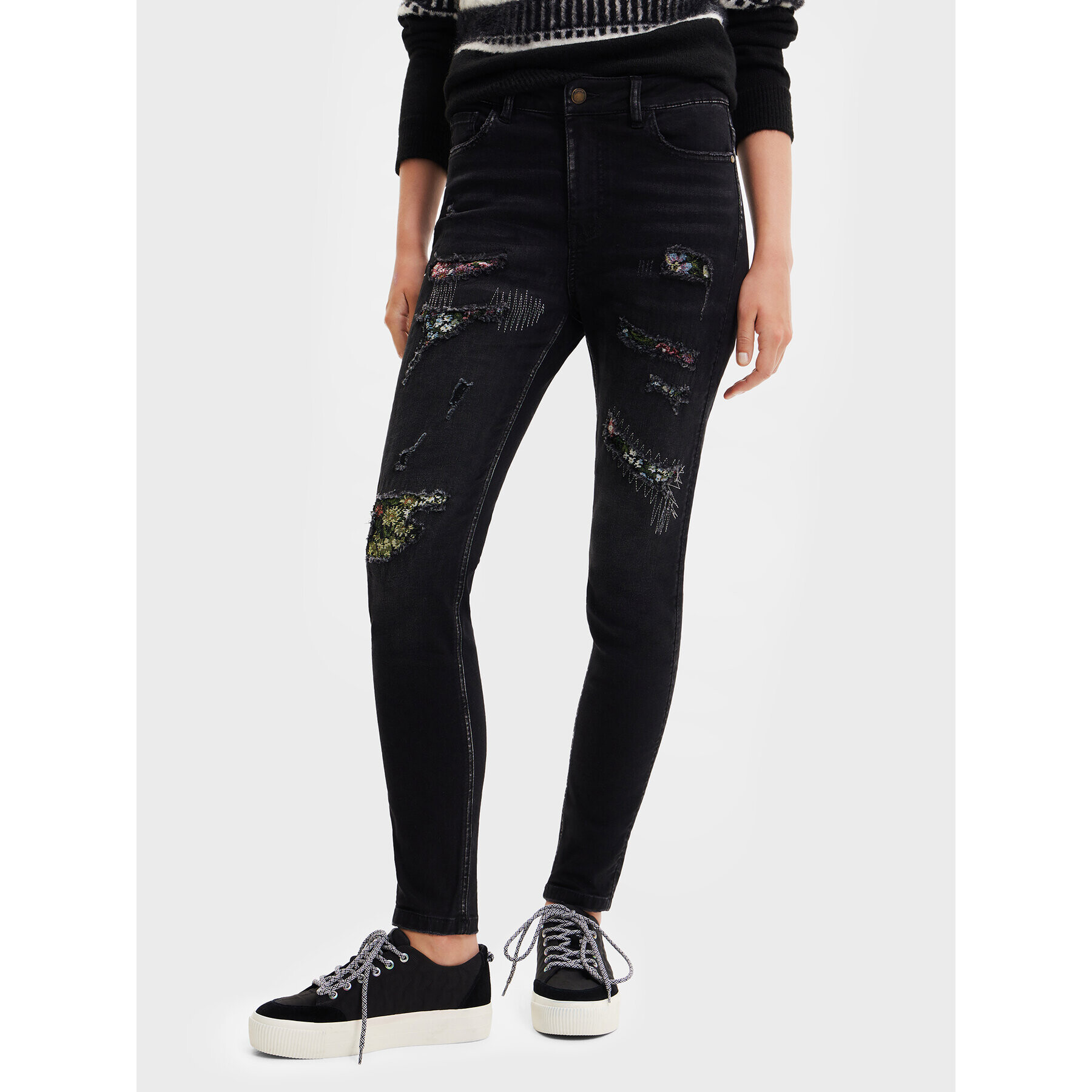 Desigual Farmer Lullaby 22WWDD37 Fekete Skinny Fit - Pepit.hu