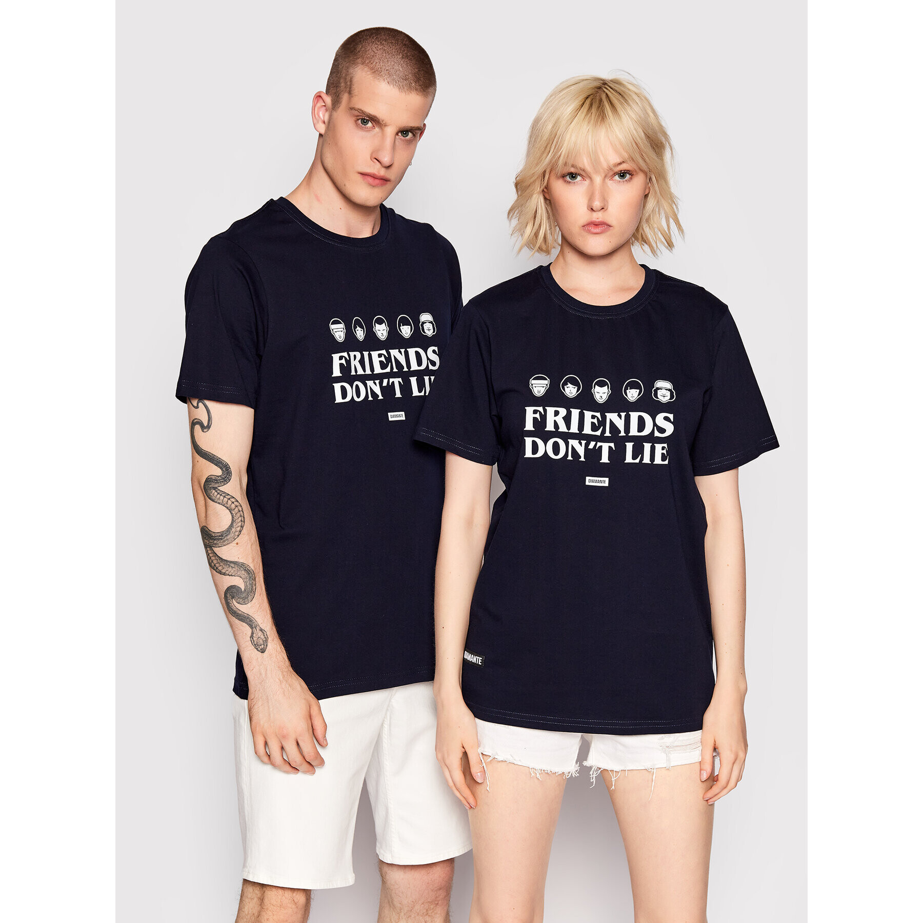 Diamante Wear Póló Unisex Friends Dont Lie Sötétkék Regular Fit - Pepit.hu