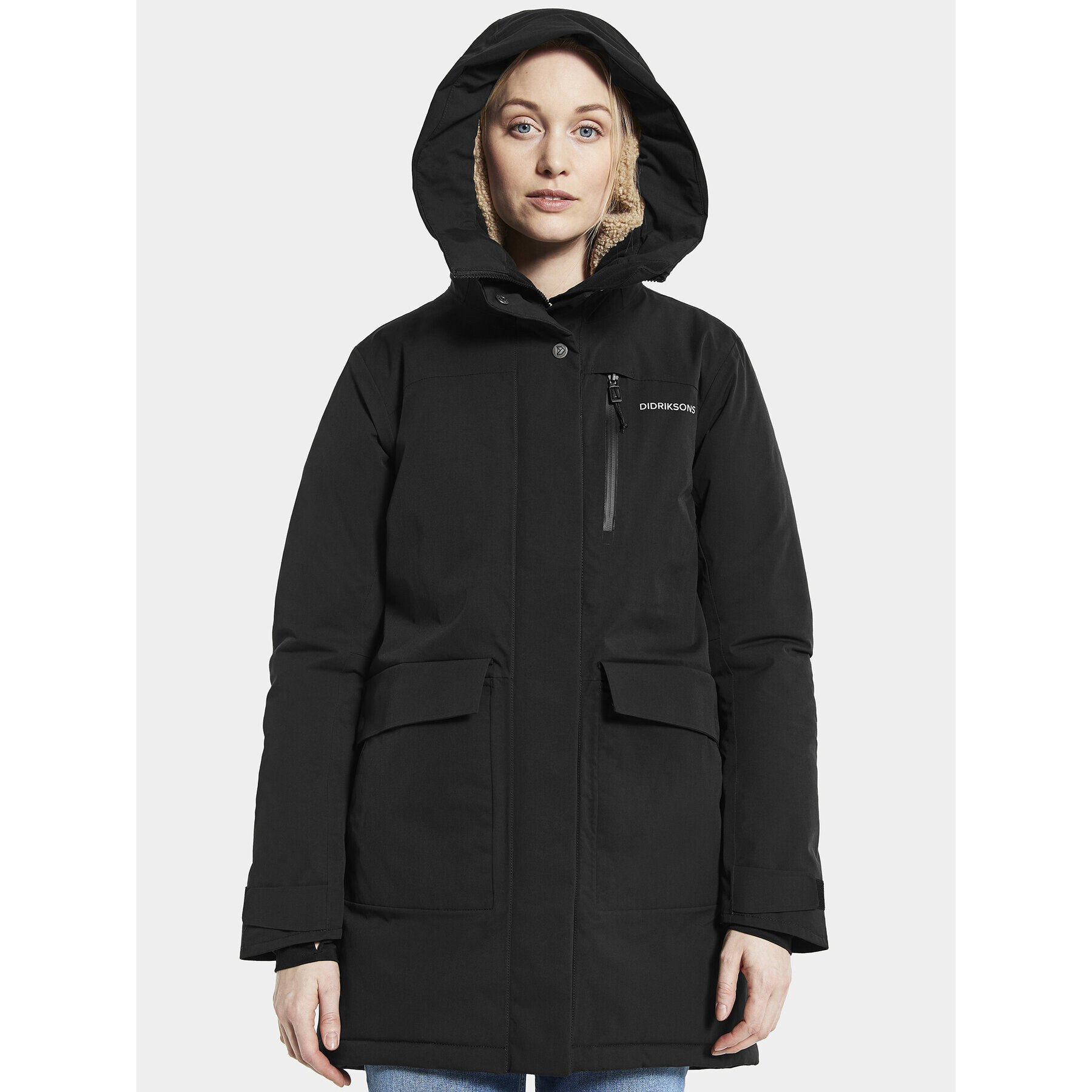 Didriksons Parka Ciana 504306 Fekete Regular Fit - Pepit.hu