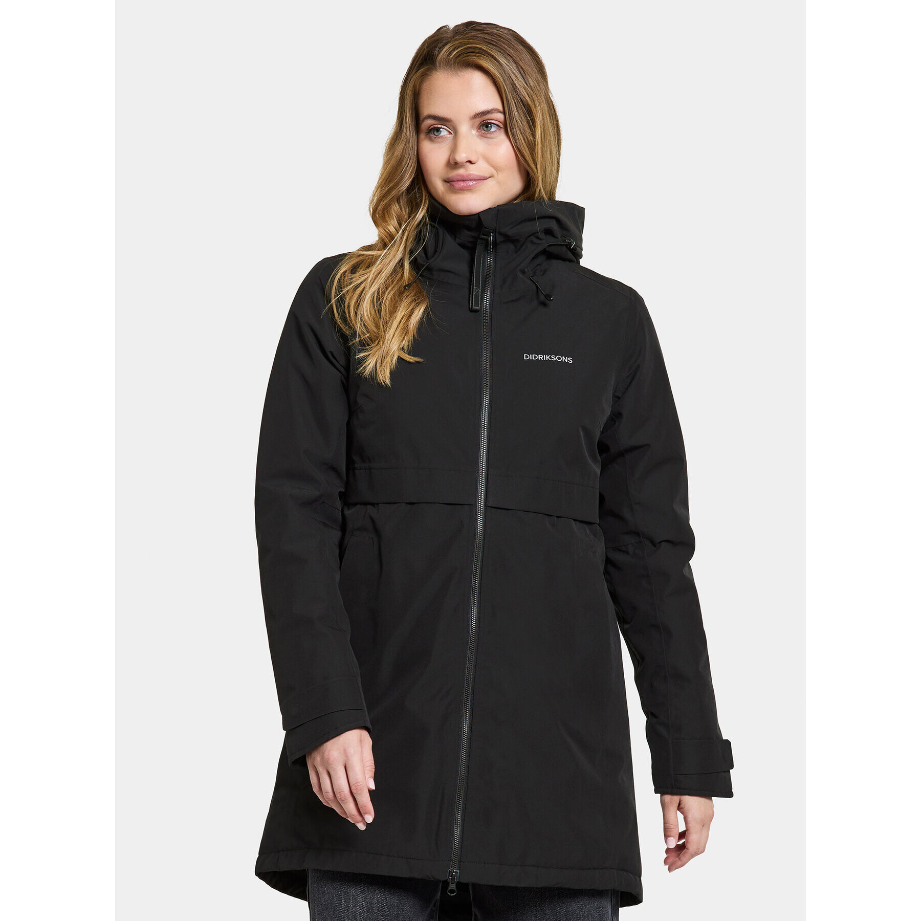 Didriksons Parka Helle Wns Parka 5 504301 Fekete Regular Fit - Pepit.hu