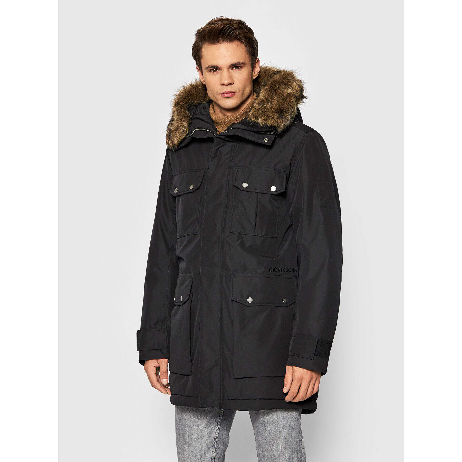 Didriksons Parka Reidar 503914 Fekete Regular Fit - Pepit.hu