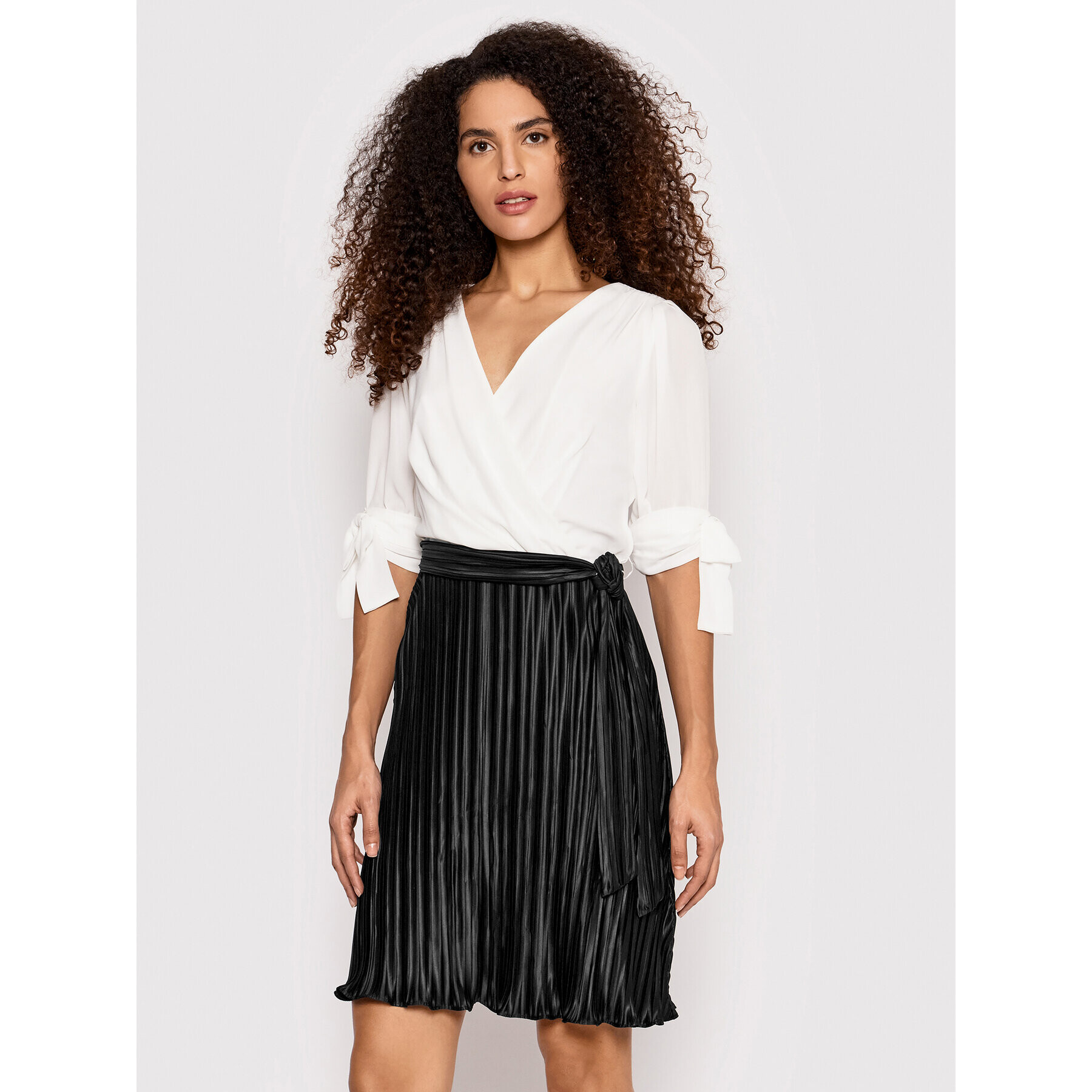 DKNY Koktélruha DD1J3785 Fekete Regular Fit - Pepit.hu