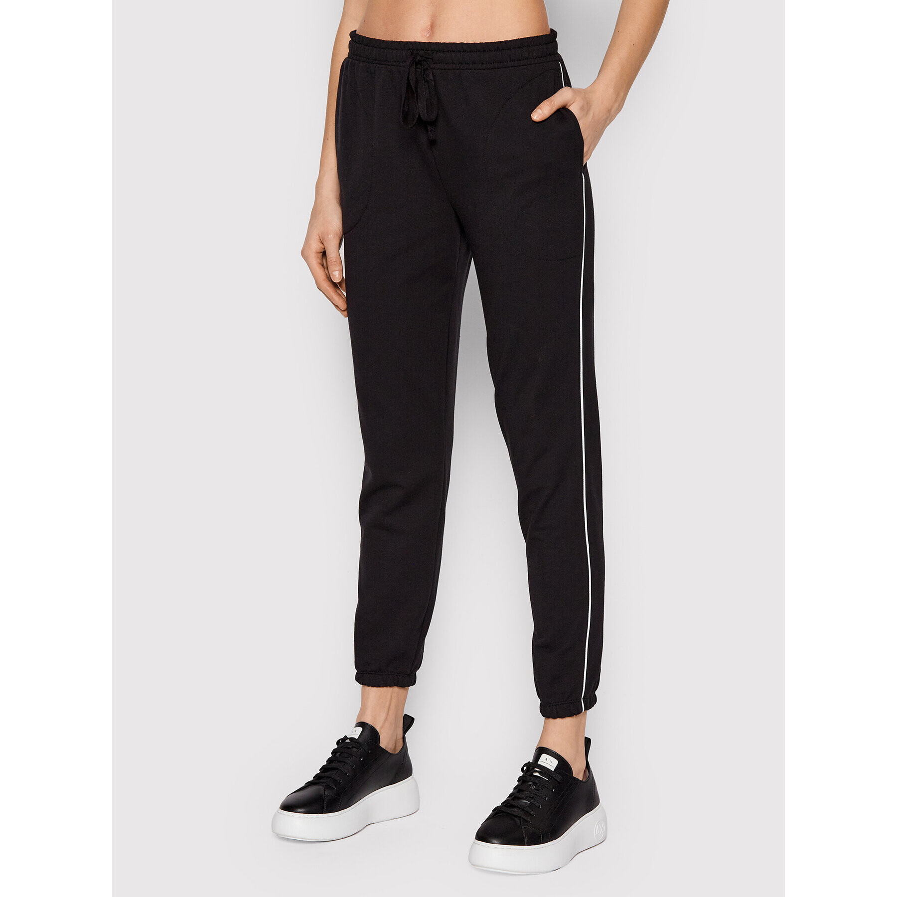 DKNY Melegítő alsó YI2722524 Fekete Regular Fit - Pepit.hu