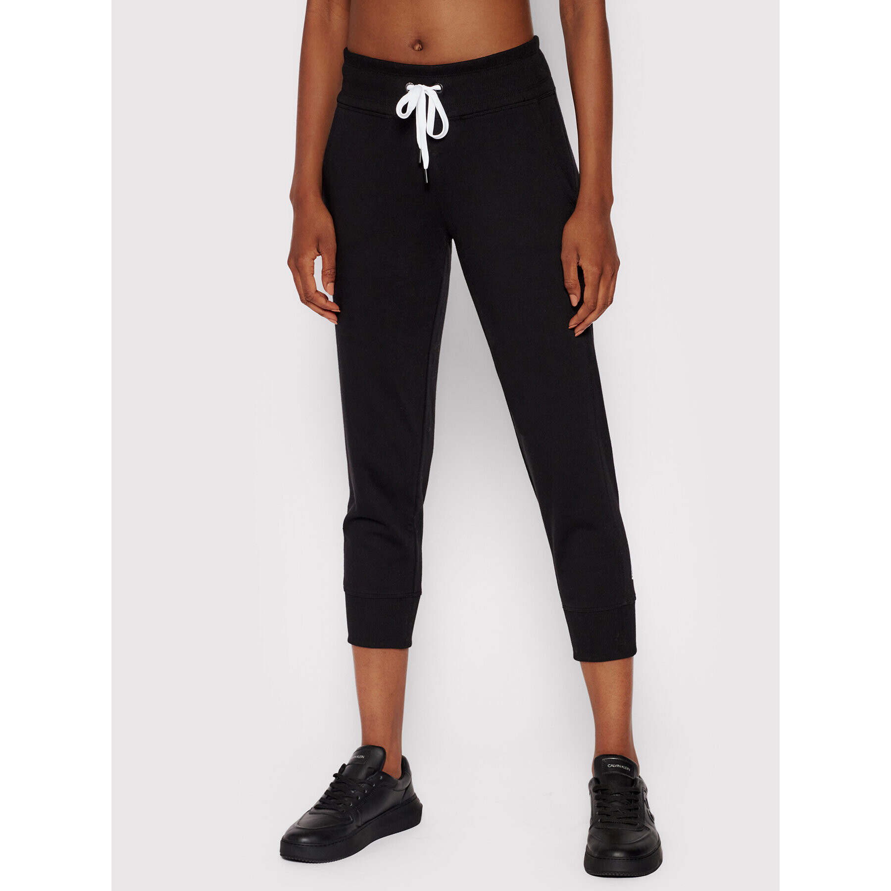 DKNY Sport Melegítő alsó DP0P2387 Fekete Regular Fit - Pepit.hu