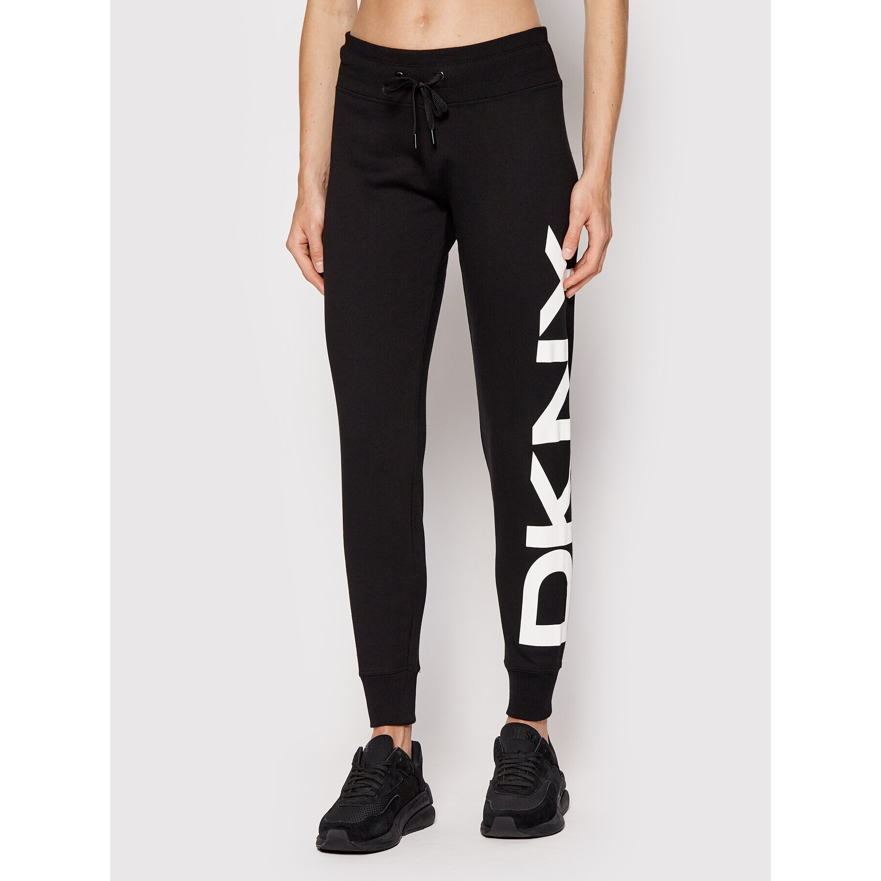 DKNY Sport Melegítő alsó DP1P1947 Fekete Regular Fit - Pepit.hu