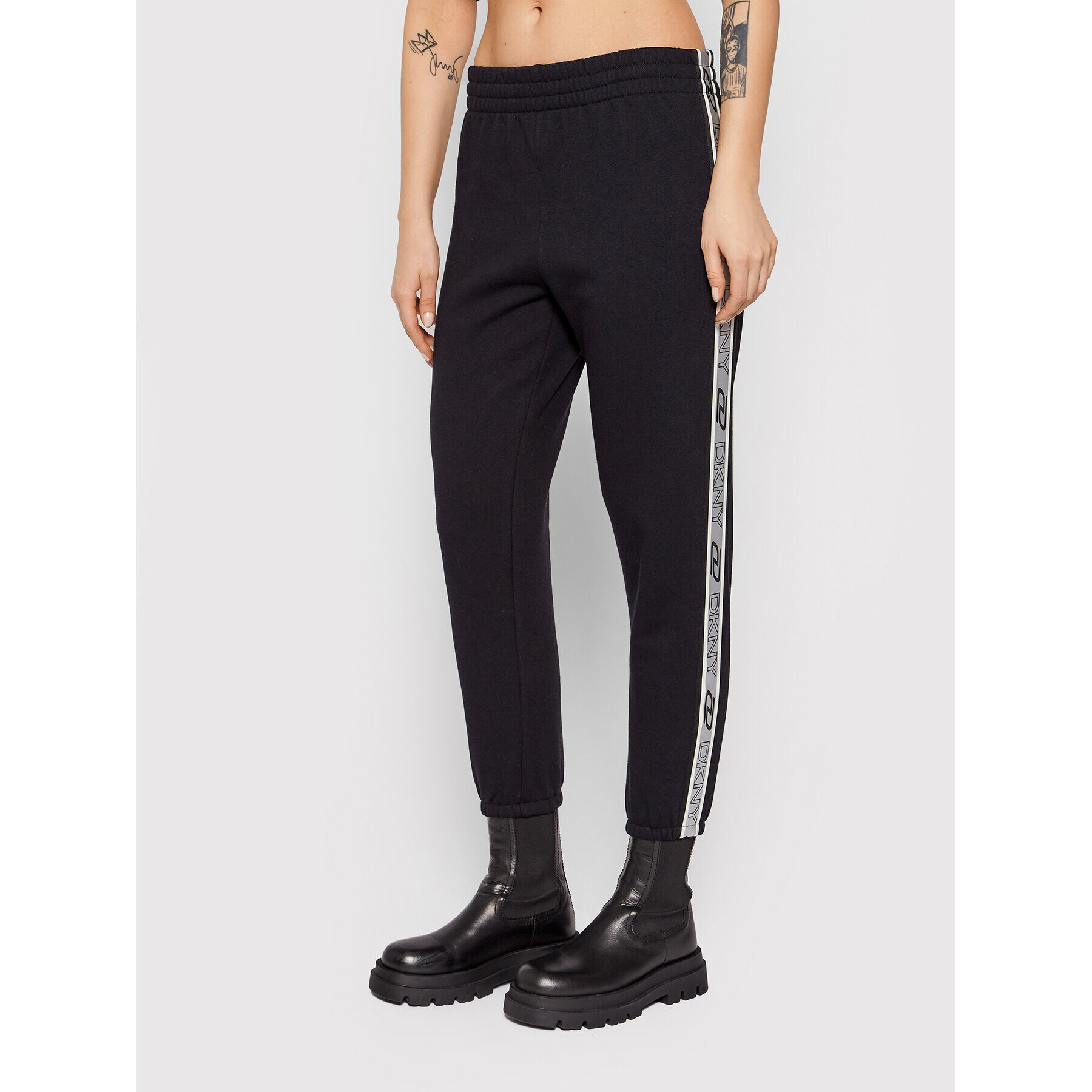 DKNY Sport Melegítő alsó DP1P2802 Fekete Regular Fit - Pepit.hu