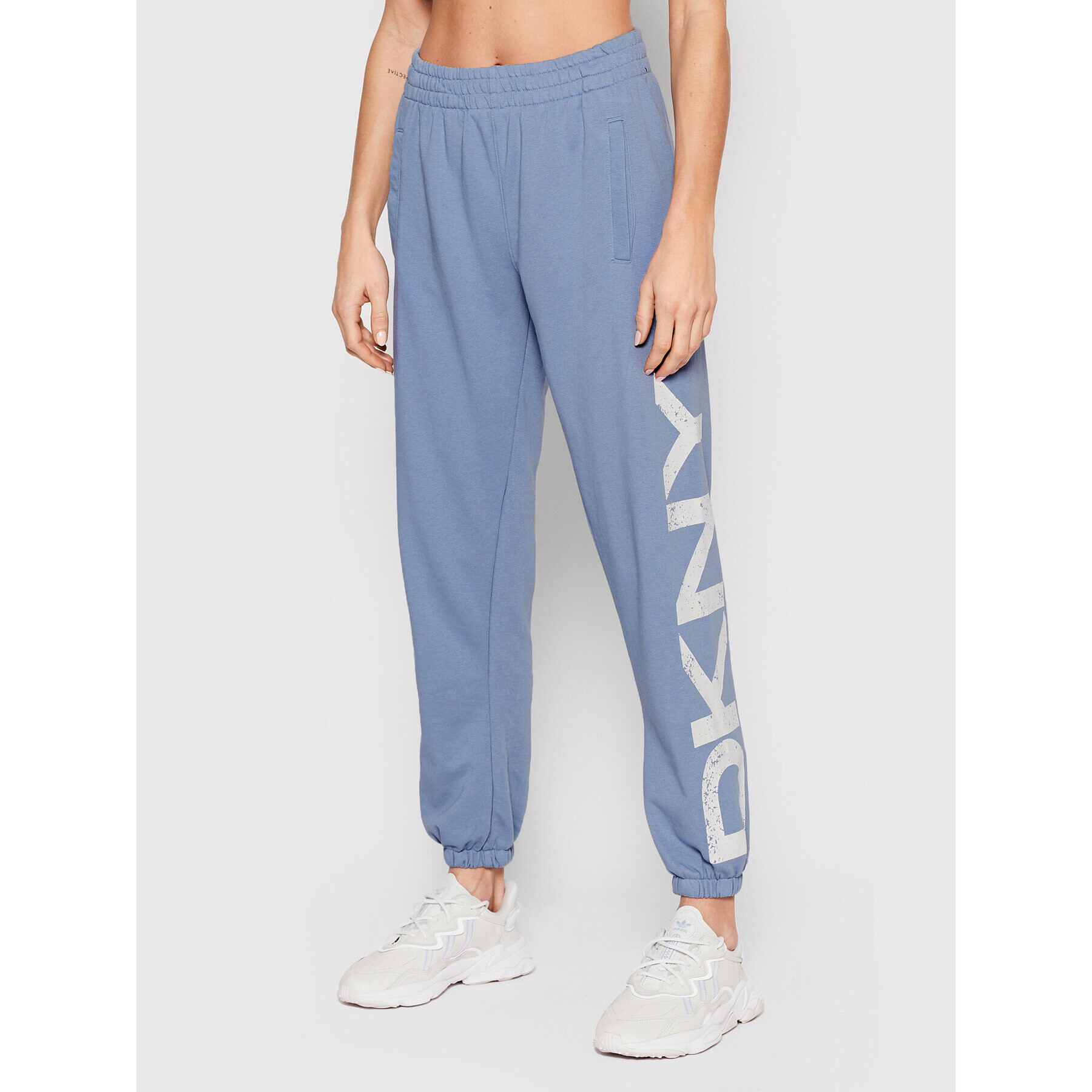 DKNY Sport Melegítő alsó DP1P2833 Kék Relaxed Fit - Pepit.hu