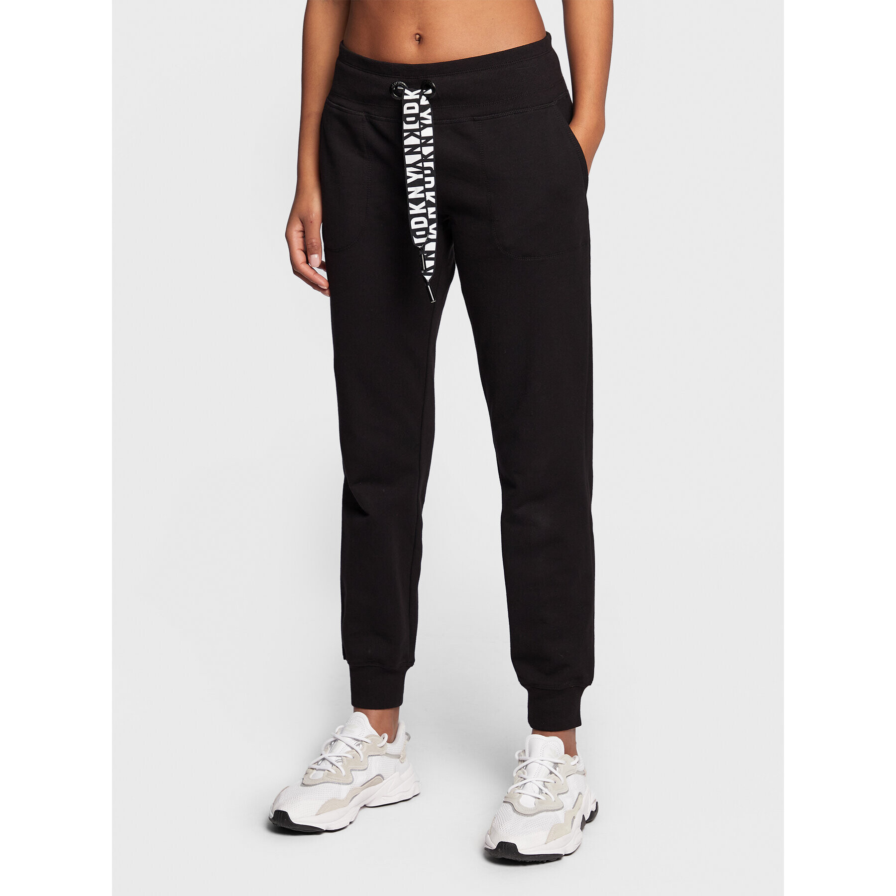 DKNY Sport Melegítő alsó DP2P1917 Fekete Classic Fit - Pepit.hu