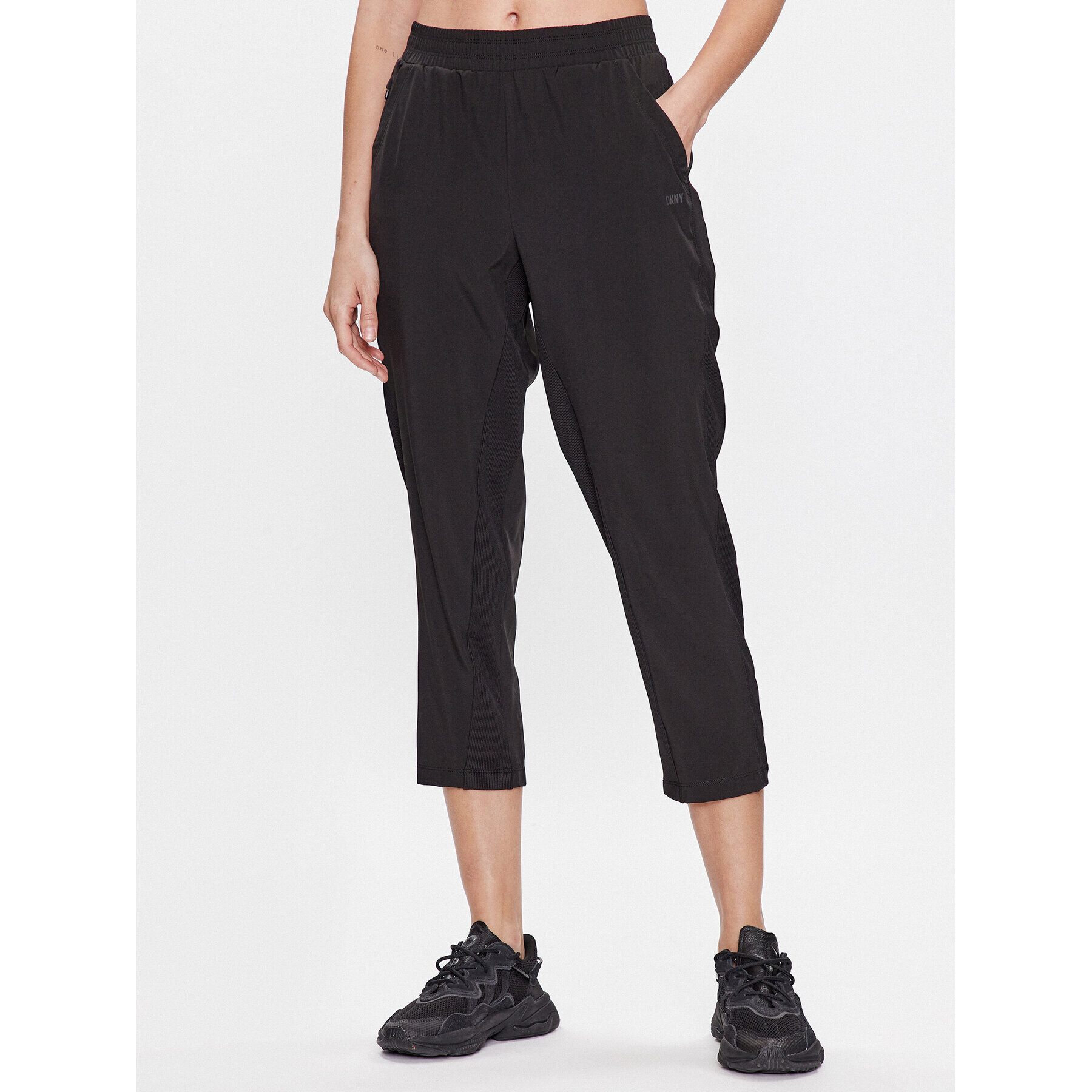 DKNY Sport Melegítő alsó DP3P3229 Fekete Classic Fit - Pepit.hu