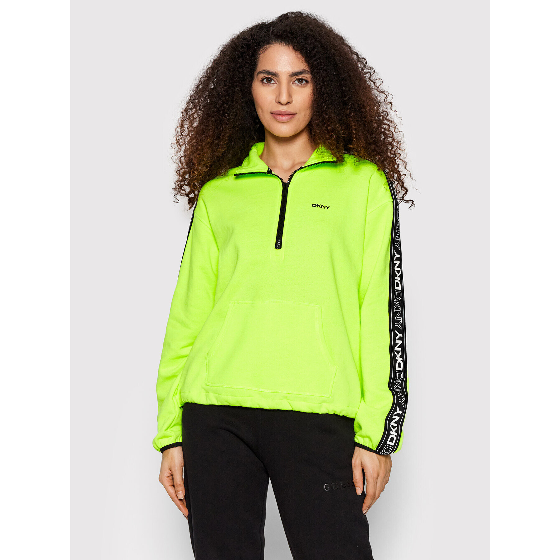 DKNY Sport Pulóver DP1T8786 Zöld Relaxed Fit - Pepit.hu