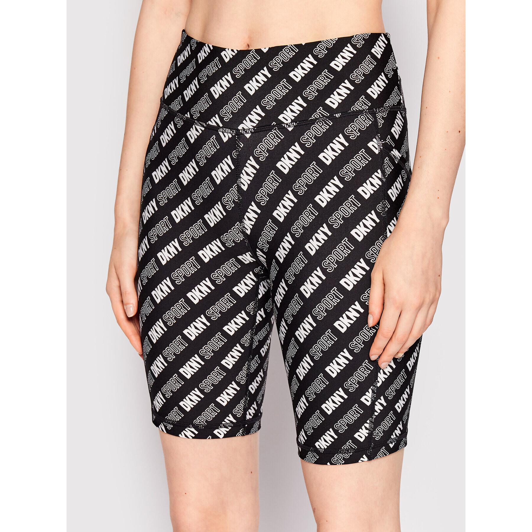 DKNY Sport Sport rövidnadrág DP2S4975 Fekete Slim Fit - Pepit.hu