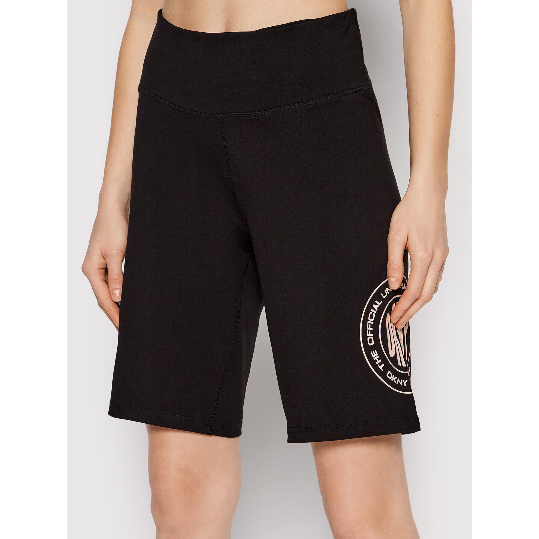 DKNY Sport Sport rövidnadrág DPPS4739 Fekete Slim Fit - Pepit.hu