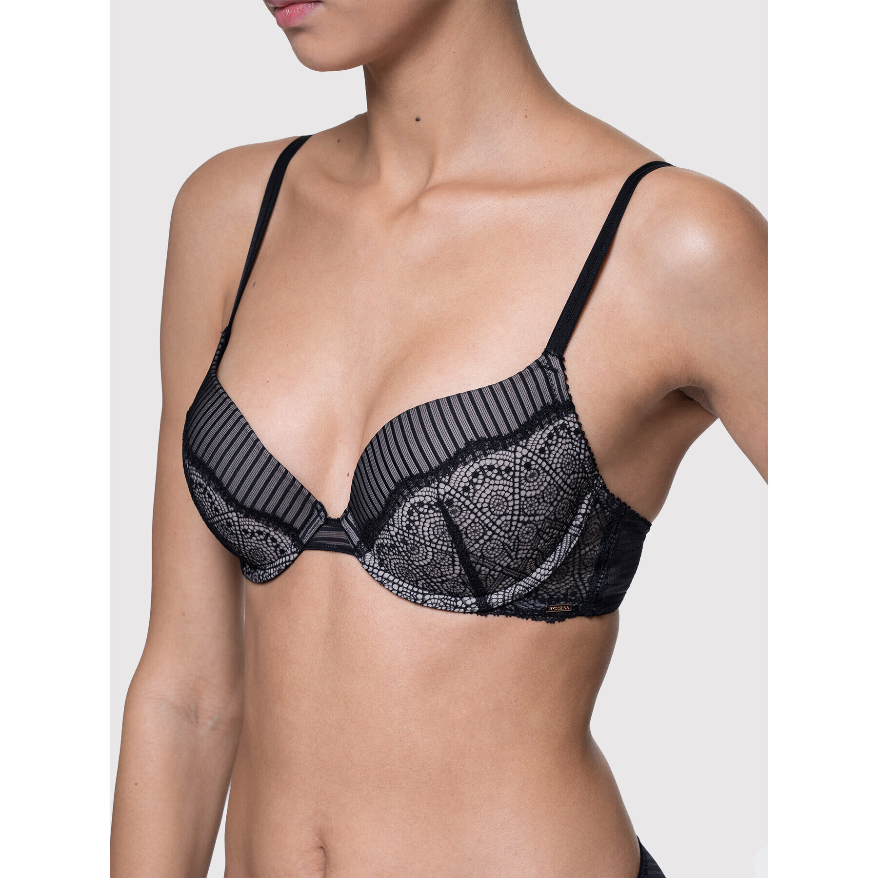 Dorina Push up melltartó Solana D001571LA032 Fekete - Pepit.hu