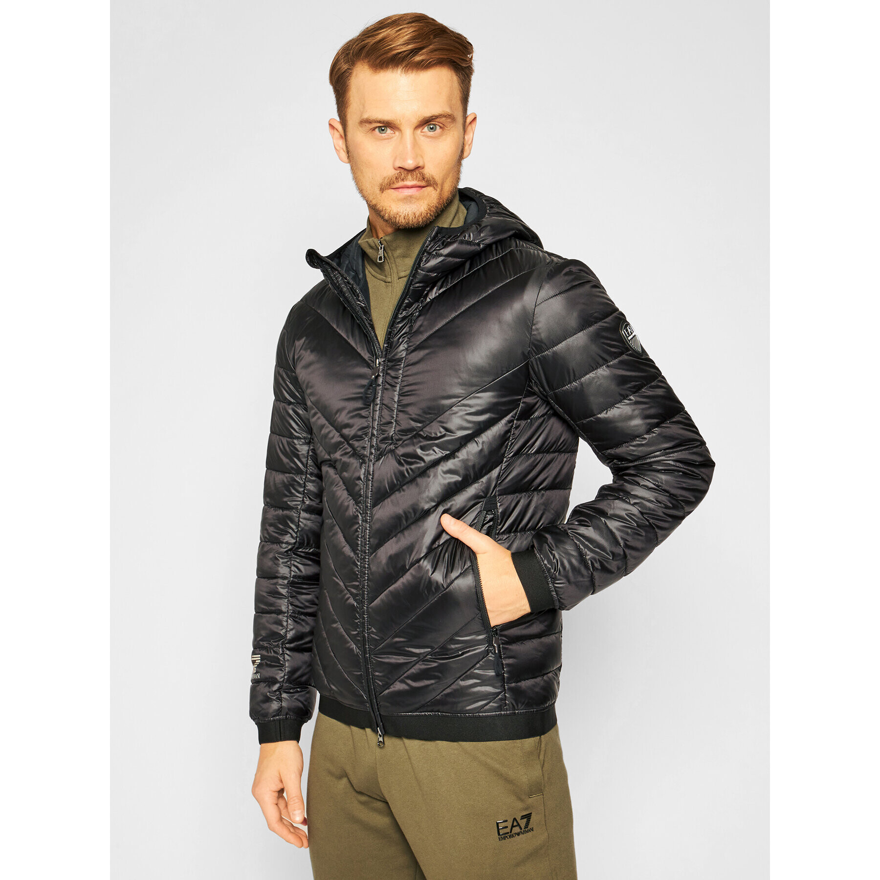 EA7 Emporio Armani Pehelykabát 6HPB45 PNQ9Z 1200 Fekete Regular Fit - Pepit.hu