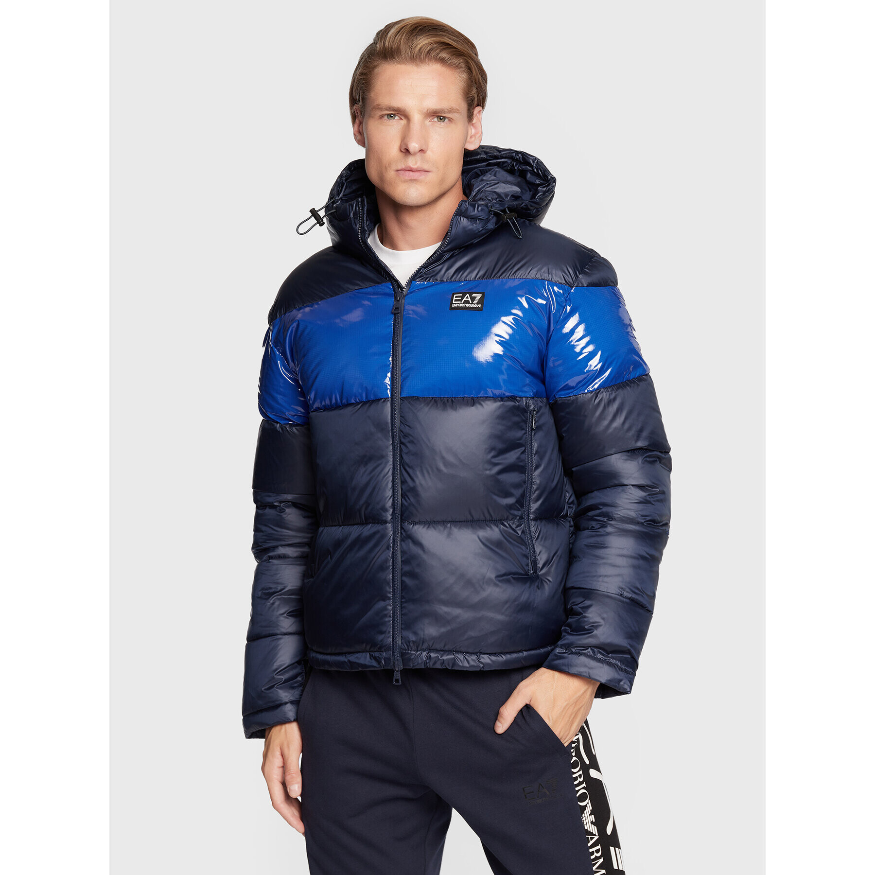 EA7 Emporio Armani Pehelykabát 6LPB10 PN5ZZ 1554 Sötétkék Regular Fit - Pepit.hu