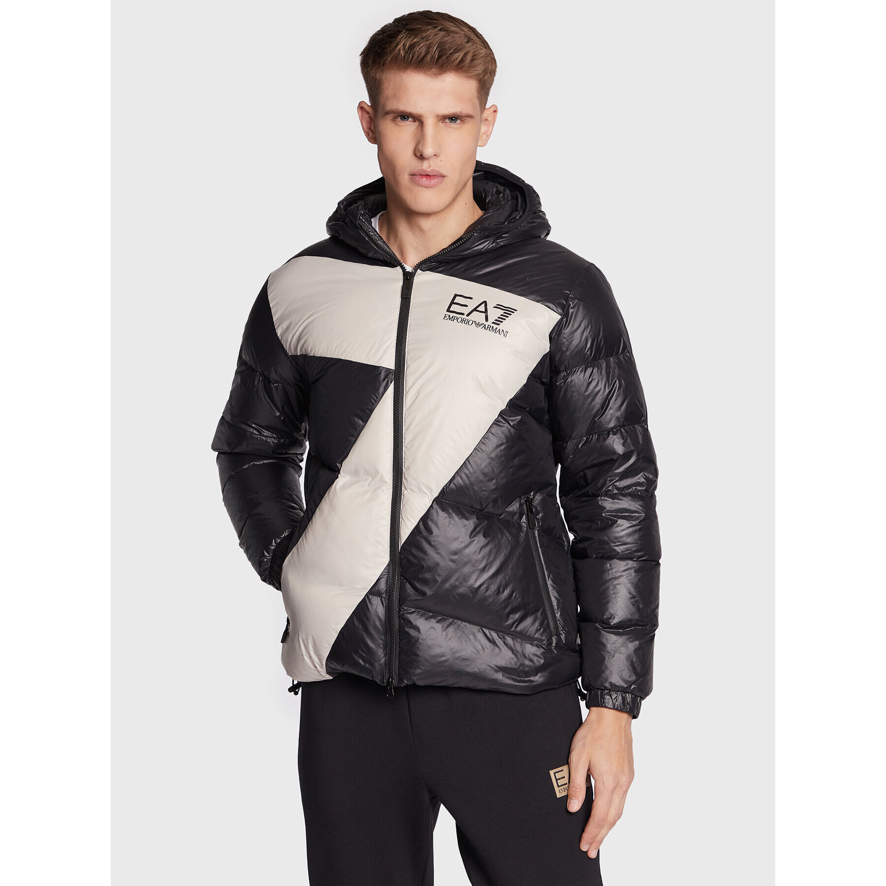 EA7 Emporio Armani Pehelykabát 6LPB53 PNR4Z 1200 Fekete Regular Fit - Pepit.hu