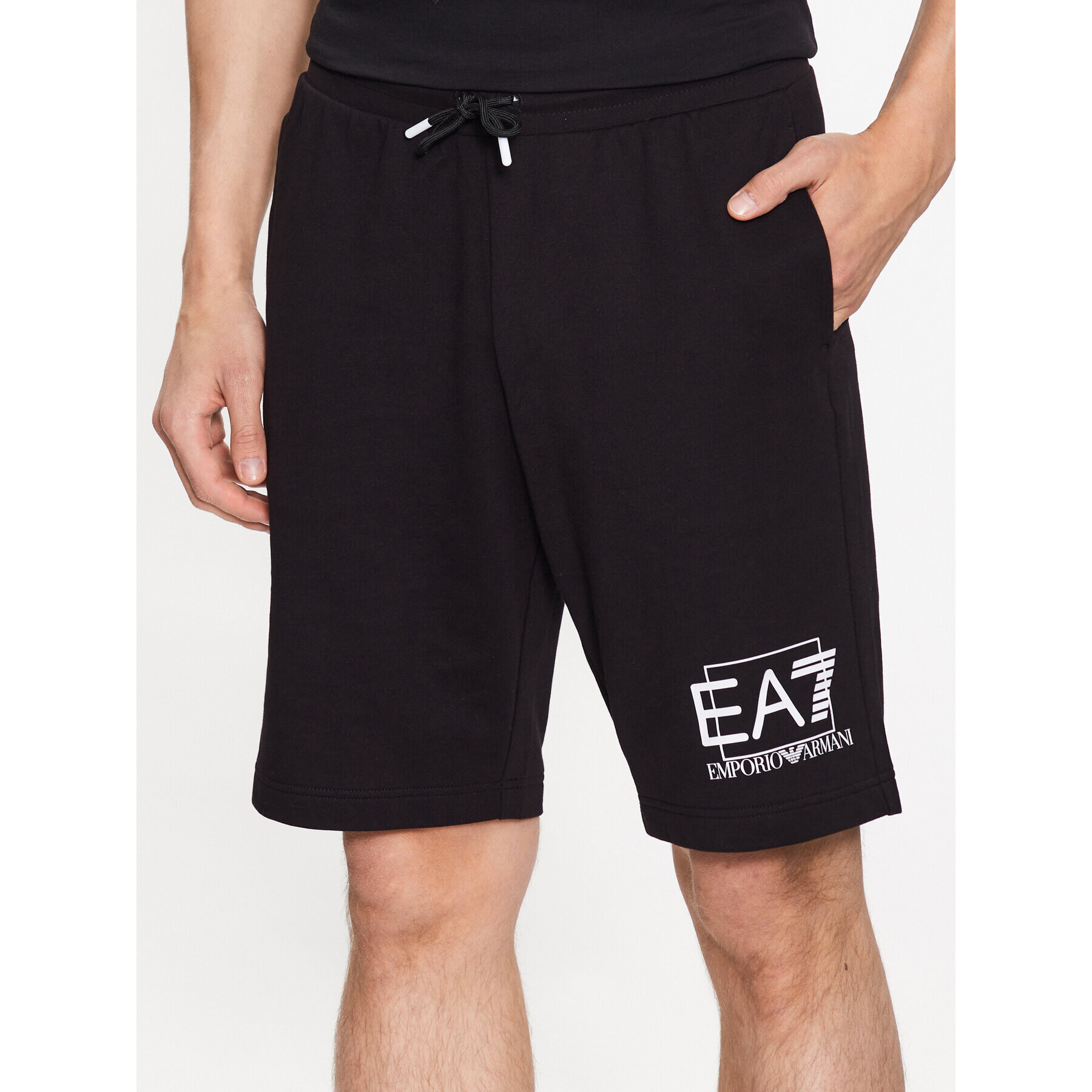 EA7 Emporio Armani Sport rövidnadrág 3RPS63 PJ05Z 1200 Fekete Regular Fit - Pepit.hu