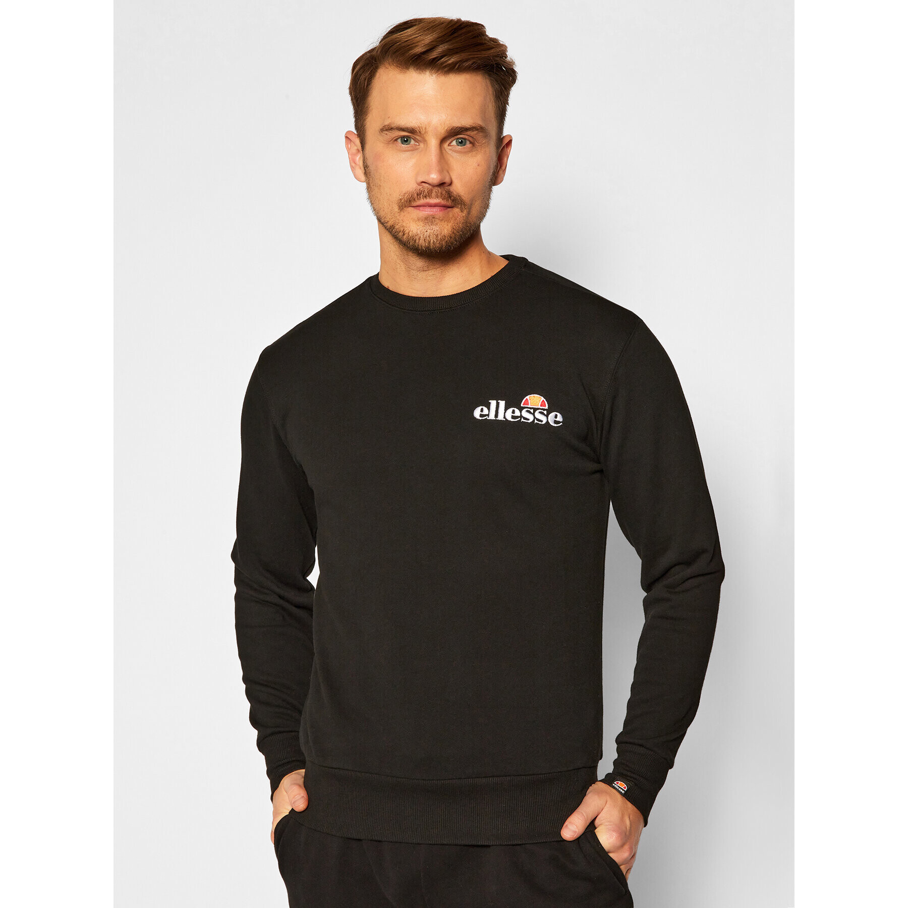 Ellesse Pulóver Fierro SHS08784 Fekete Classic Fit - Pepit.hu