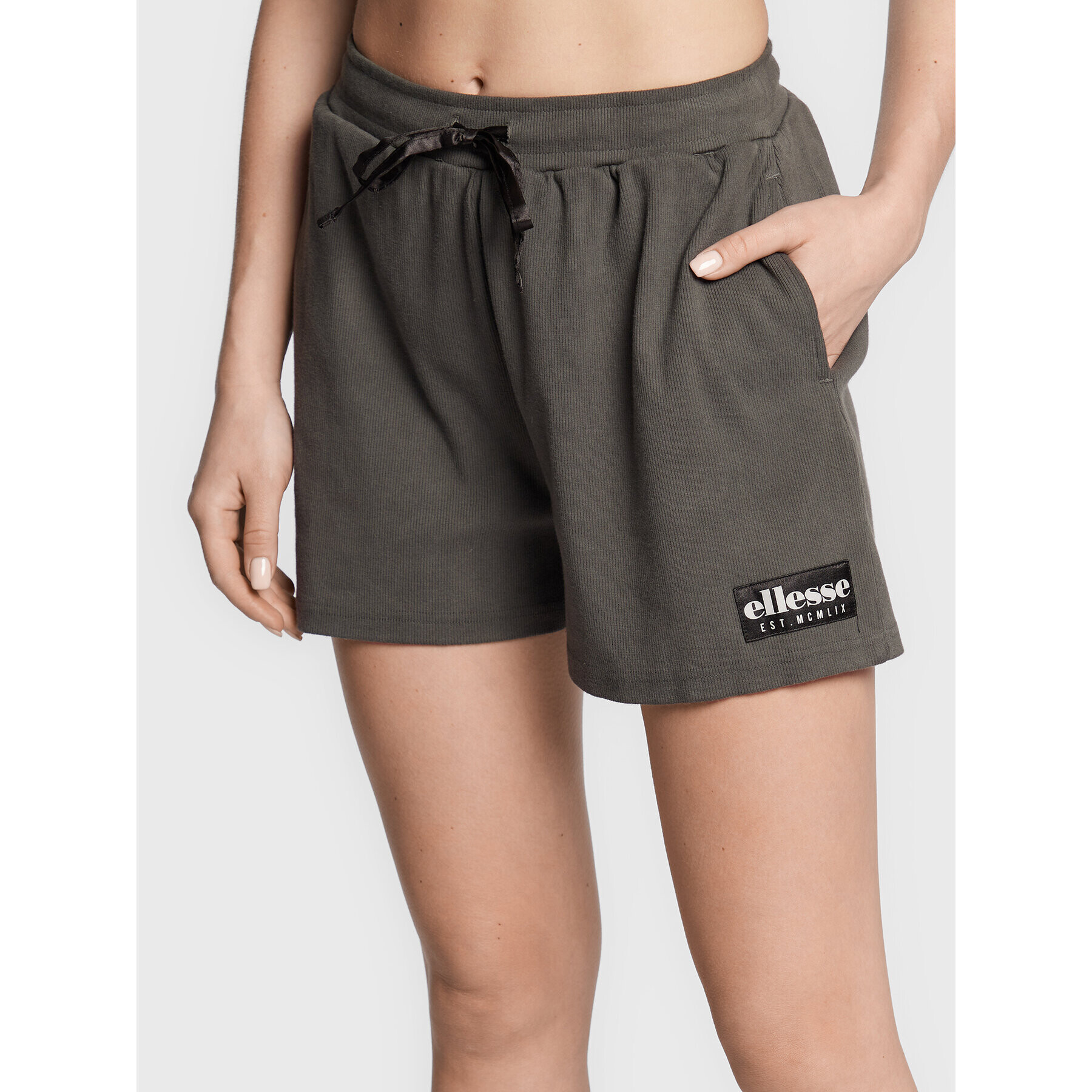 Ellesse Sport rövidnadrág Seta SGN15184 Szürke Relaxed Fit - Pepit.hu