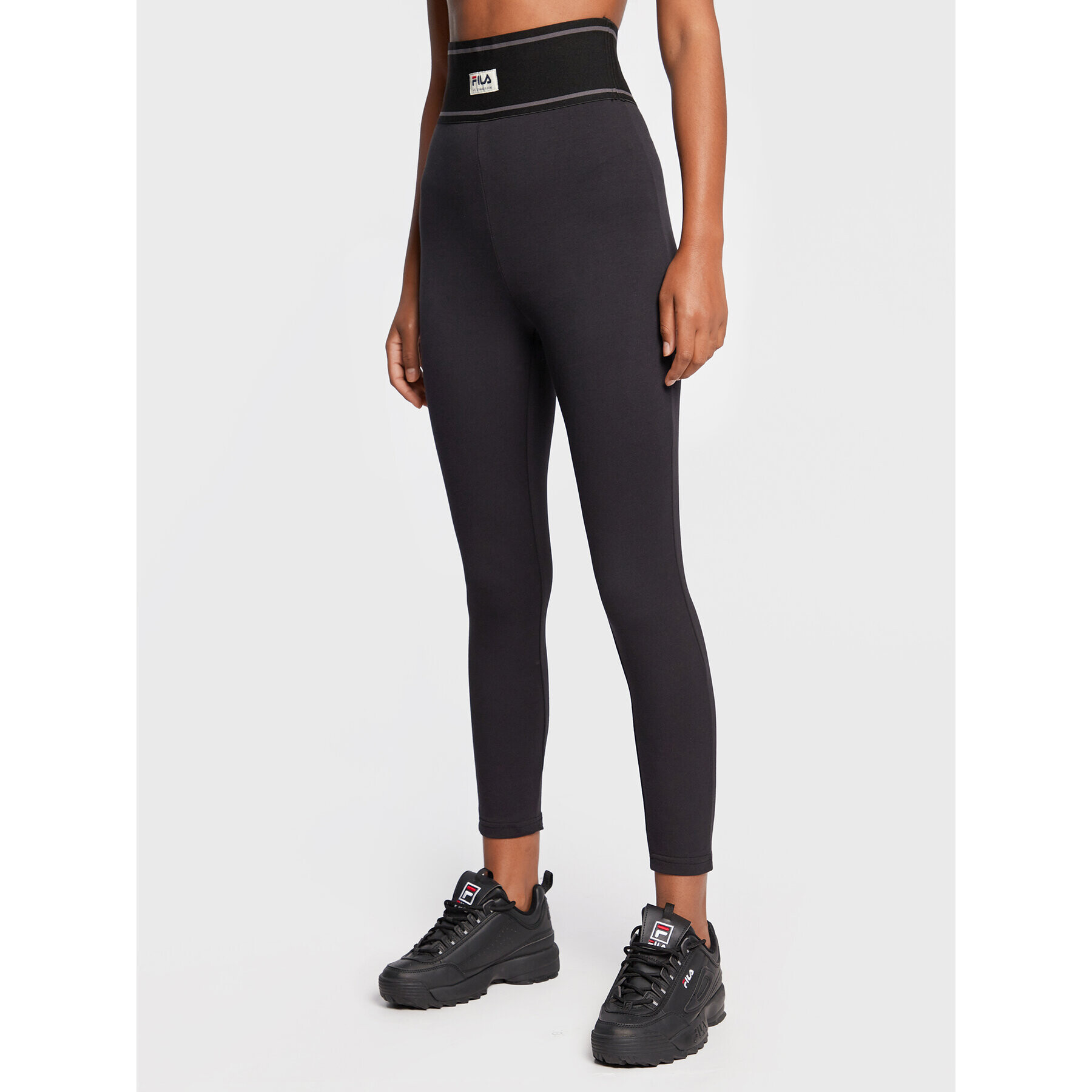 Fila Leggings Taurianova FAW0251 Fekete Slim Fit - Pepit.hu