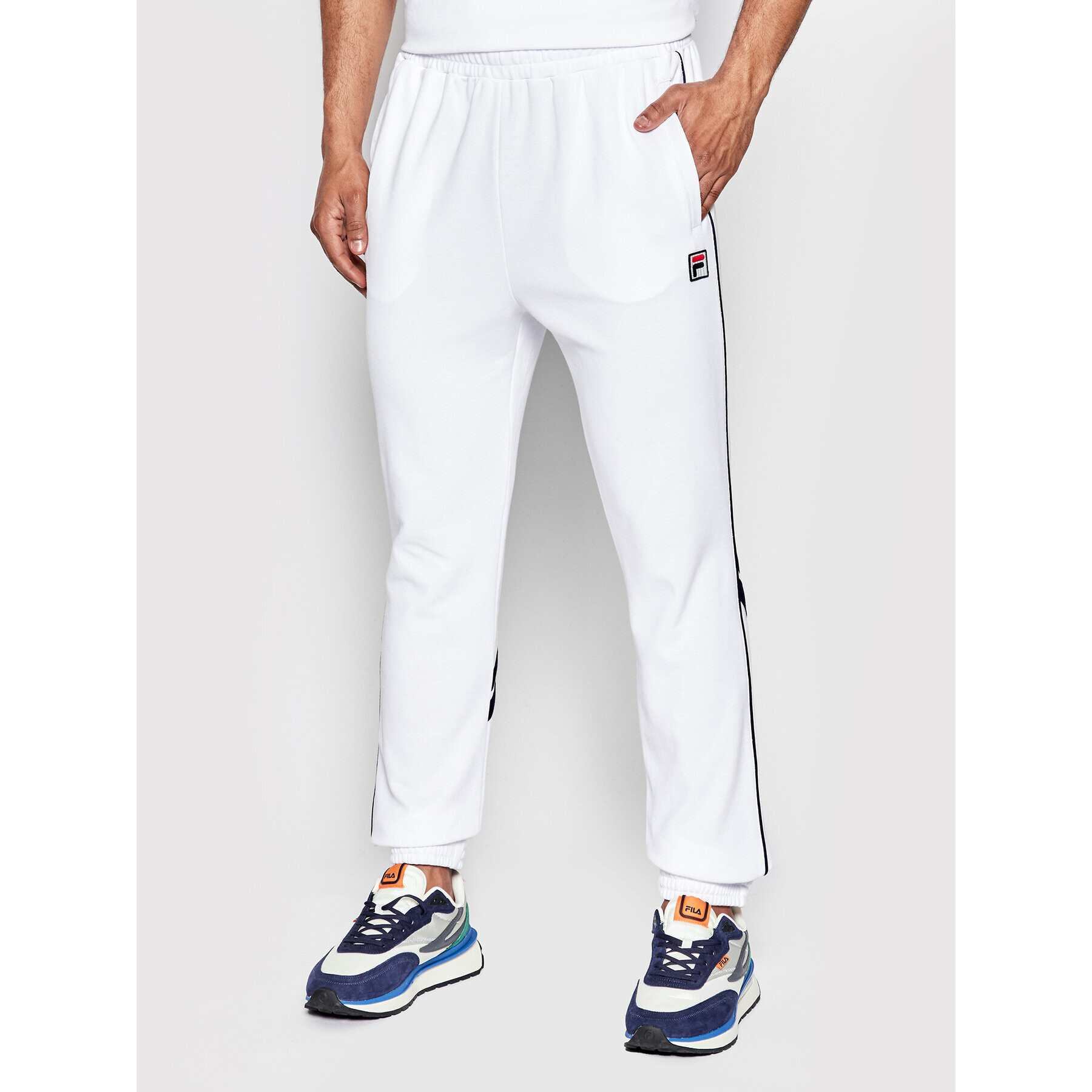 Fila Melegítő alsó Zvolen FAM0087 Fehér Regular Fit - Pepit.hu